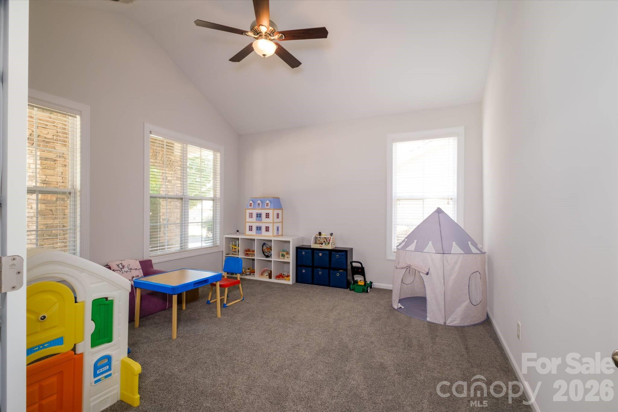 8929 Carneros Creek Road — Charlotte