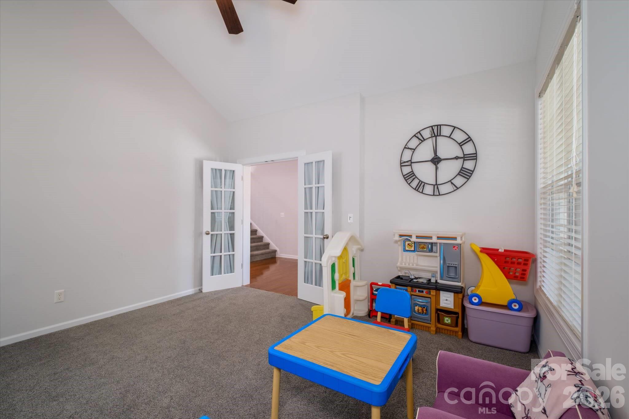 8929 Carneros Creek Road — Charlotte
