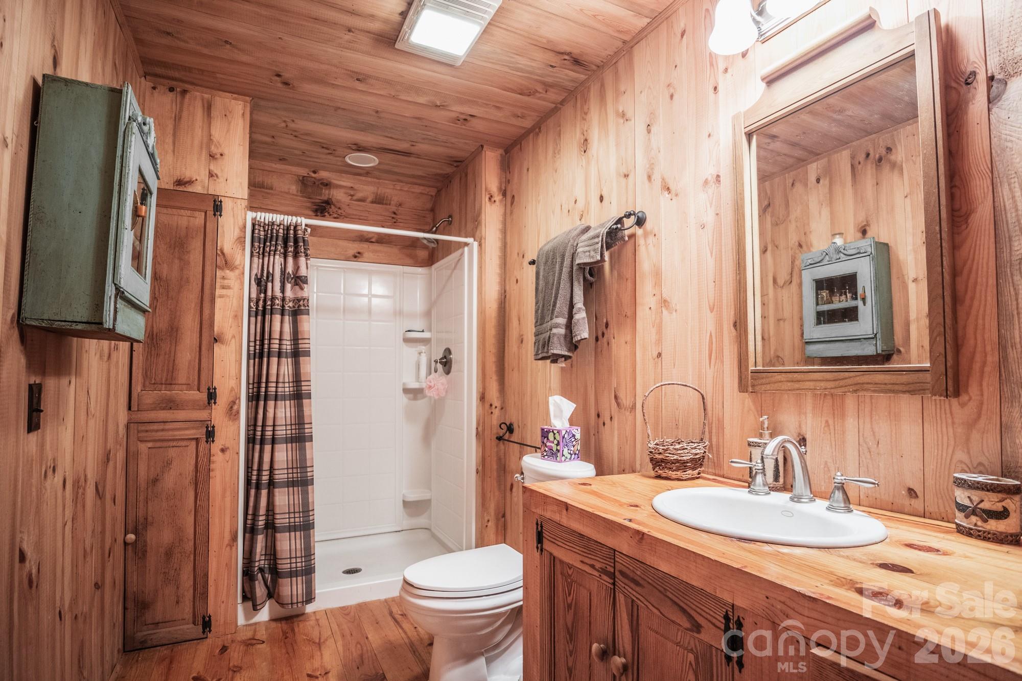 1639 Mountain Vista Drive — McGrady