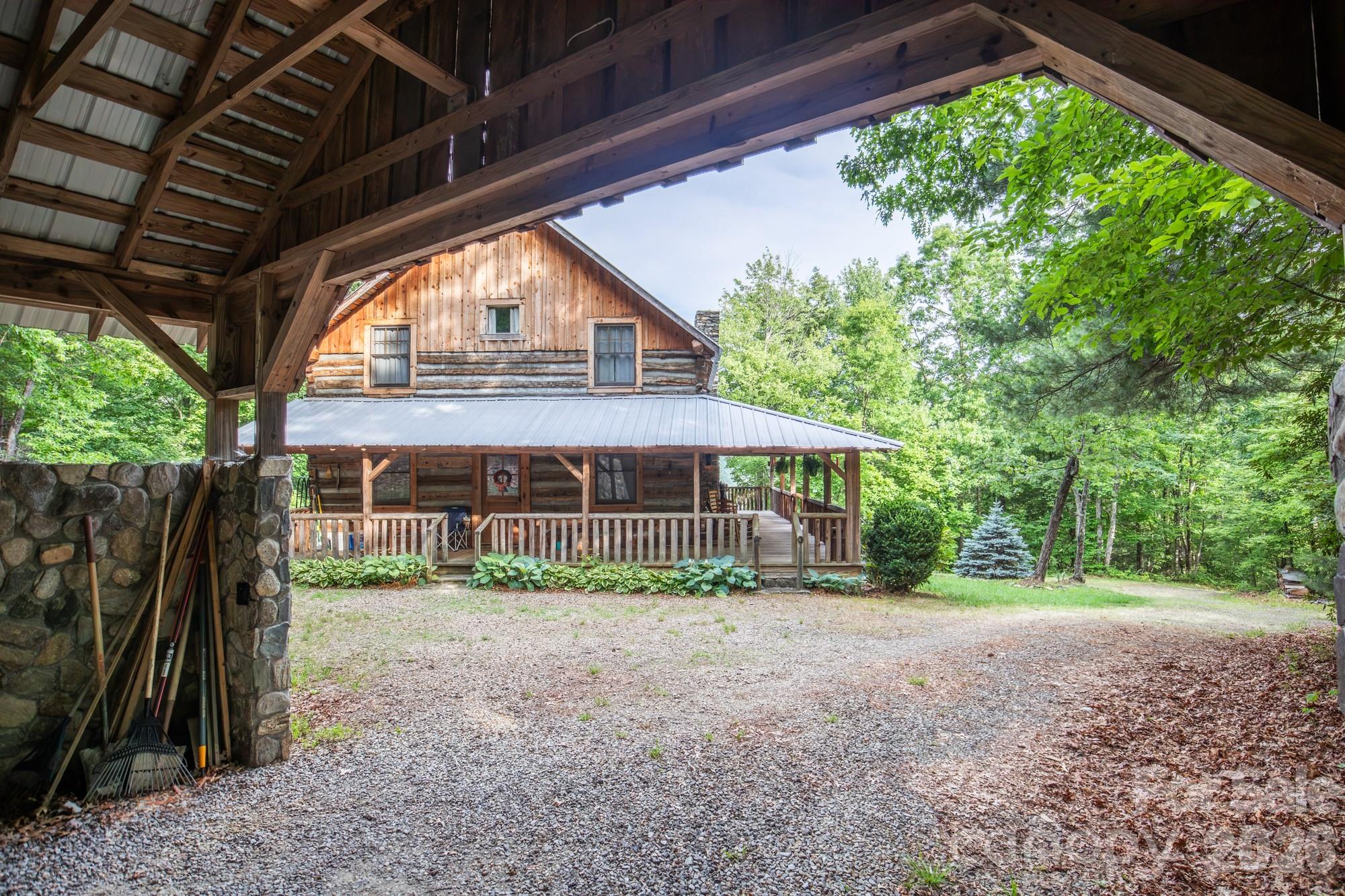 1639 Mountain Vista Drive — McGrady