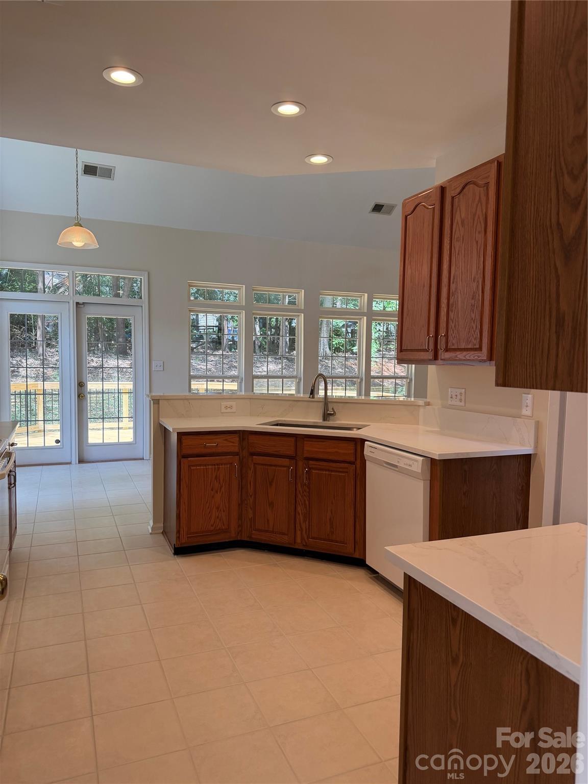 2334 Oberwood Drive — Charlotte