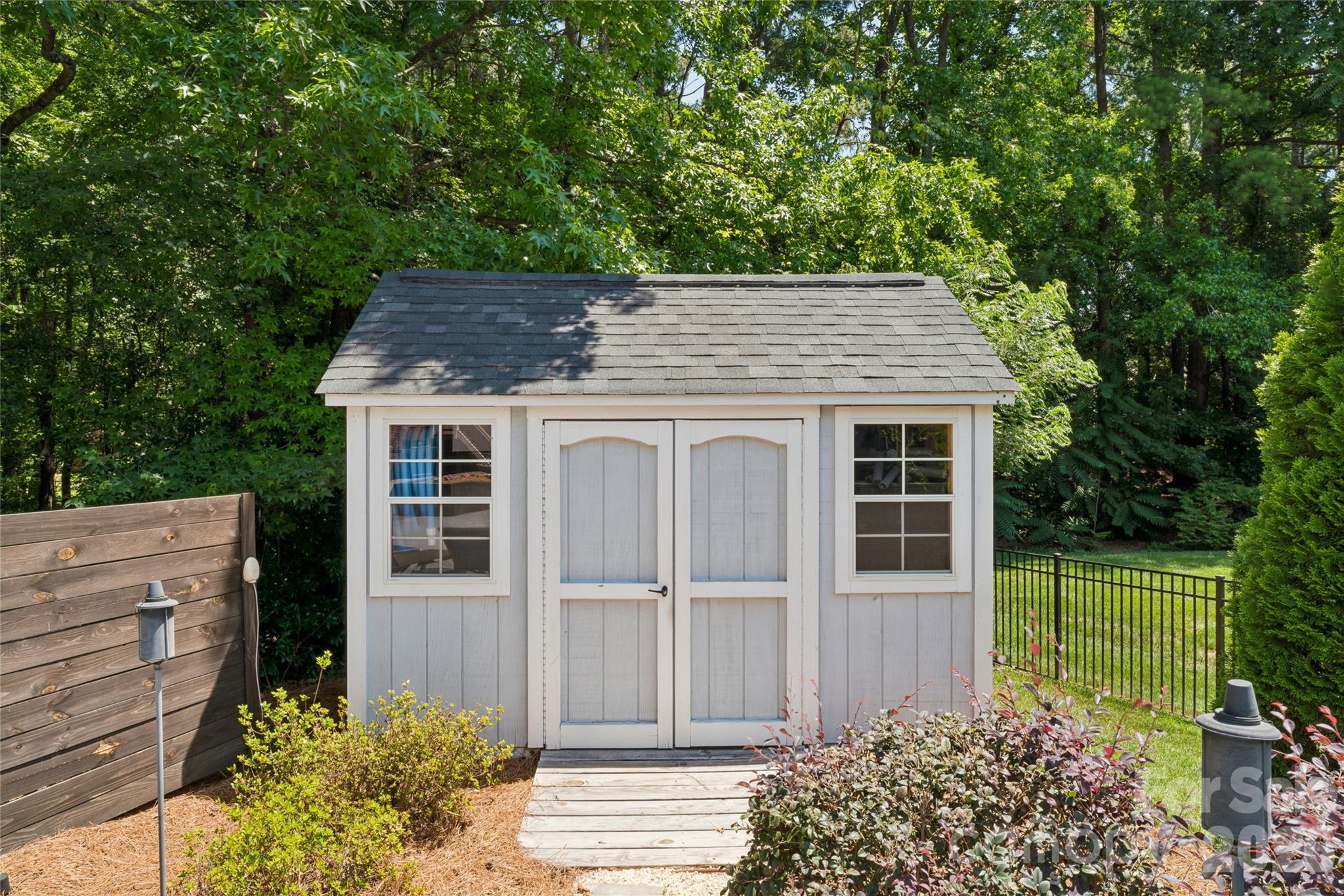 9034 Cambridge Green Drive — Charlotte