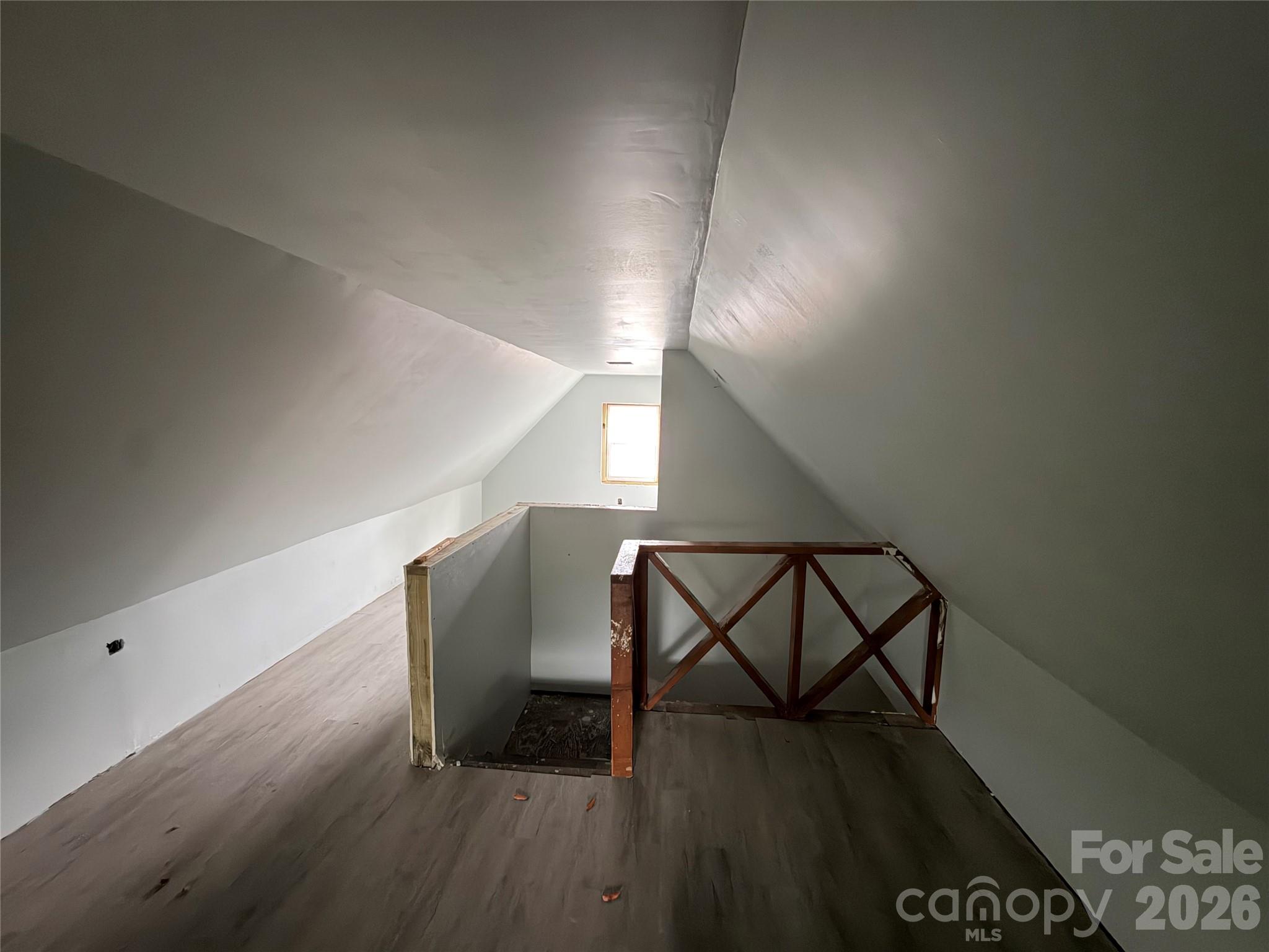 305 W Harrison Street — Salisbury