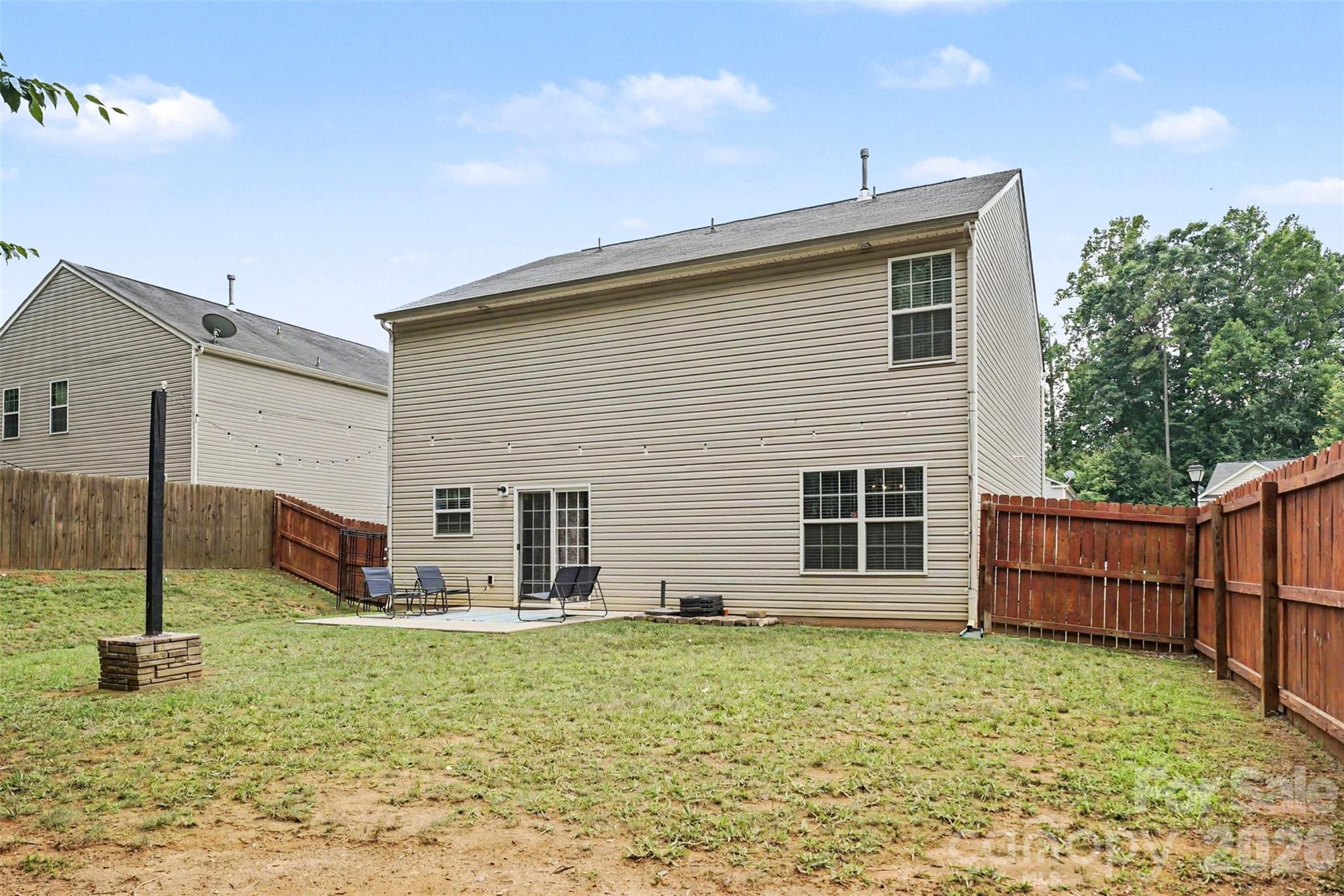 9424 Quilting Bee Lane — Charlotte