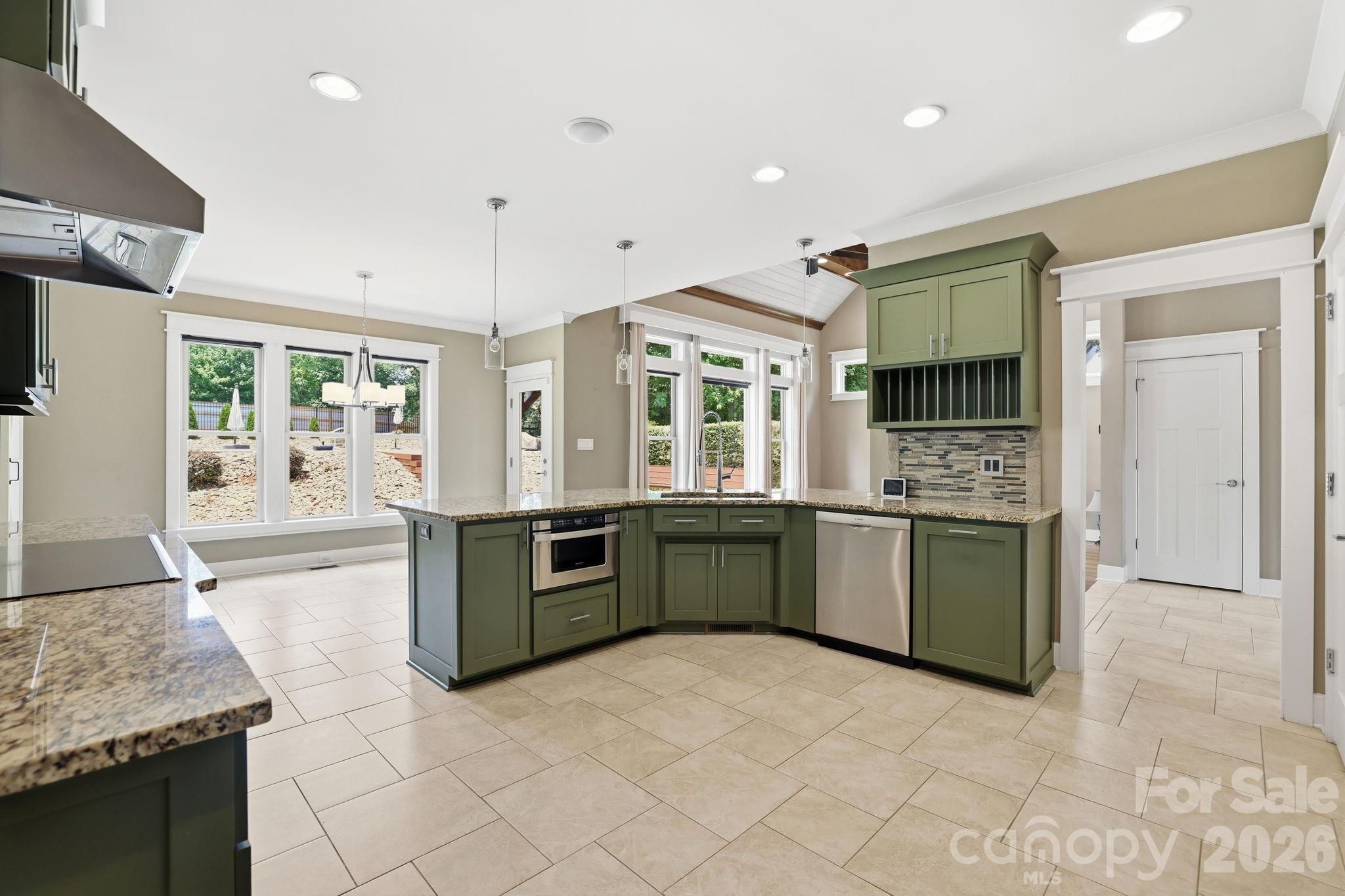 1104 Sawtooth Oak Lane — Belmont