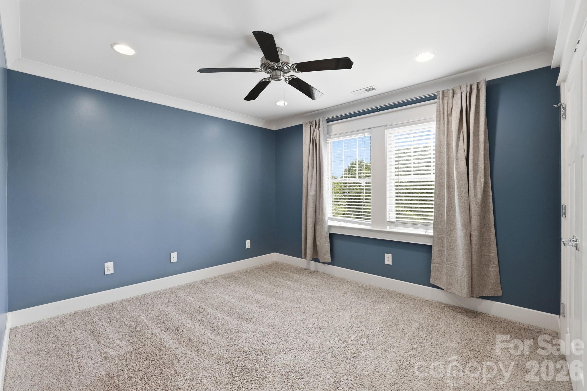 1104 Sawtooth Oak Lane — Belmont