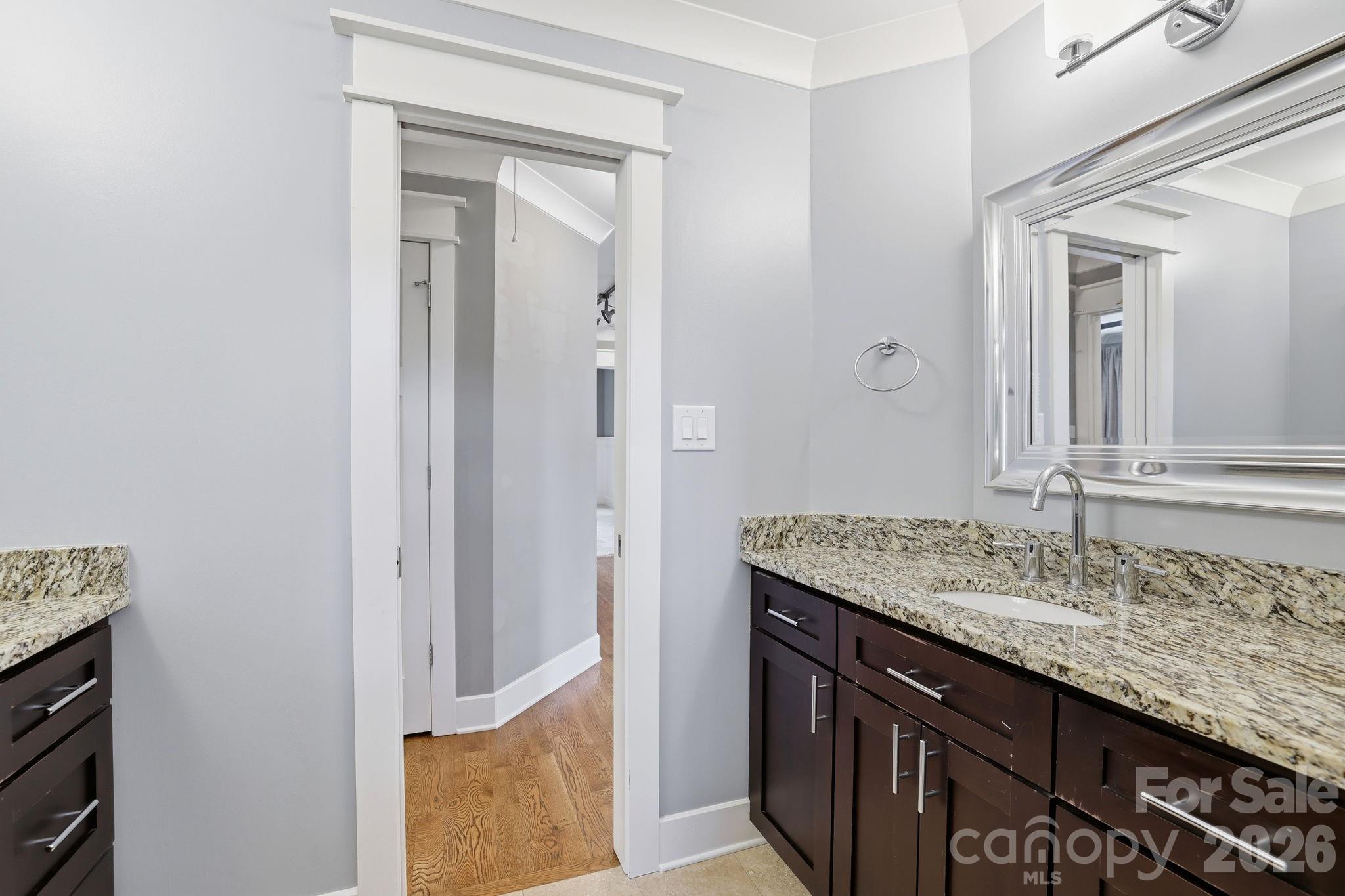 1104 Sawtooth Oak Lane — Belmont