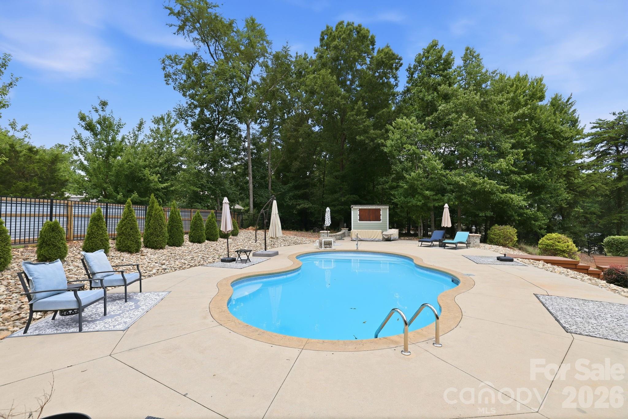 1104 Sawtooth Oak Lane — Belmont