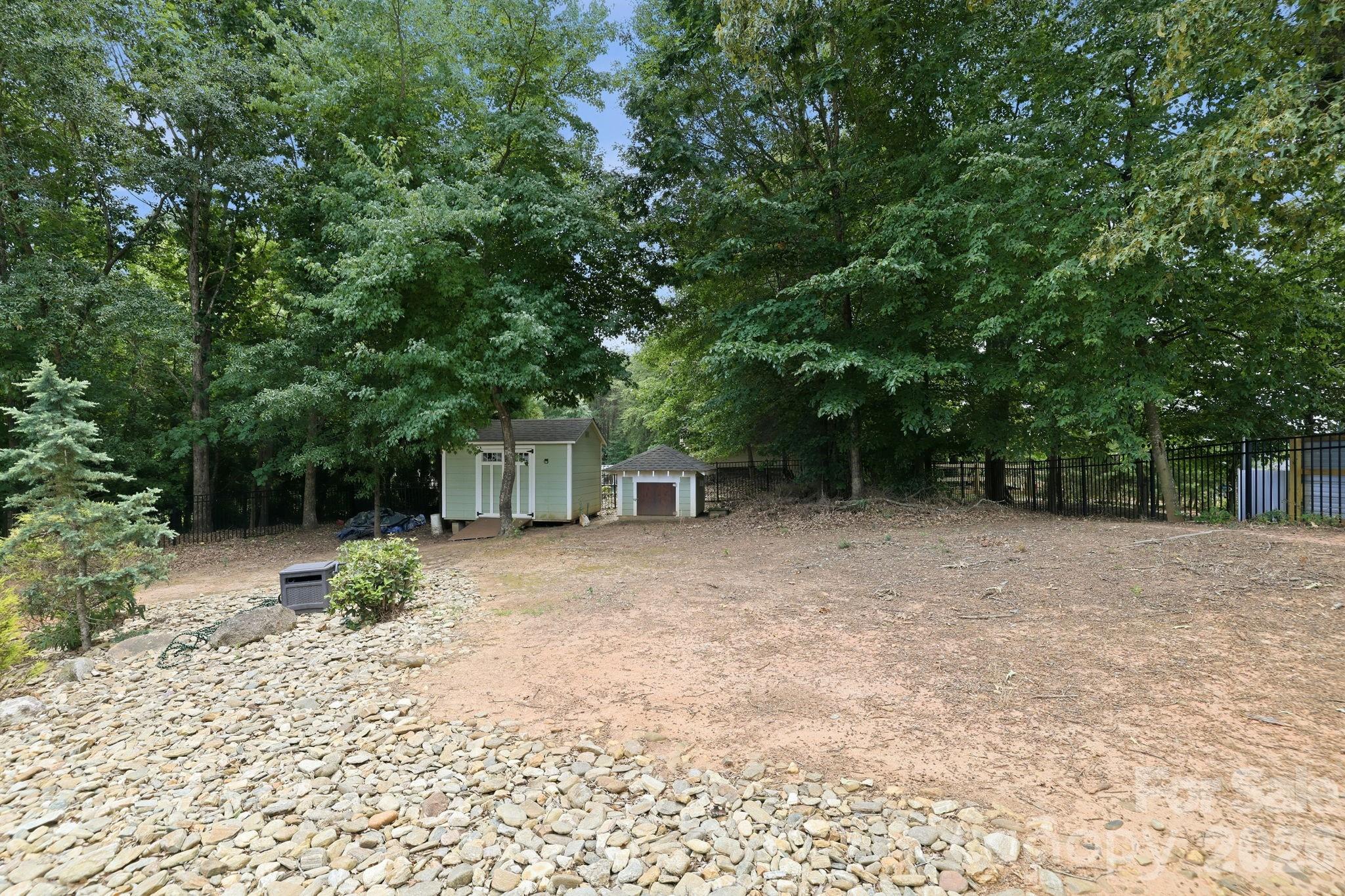 1104 Sawtooth Oak Lane — Belmont