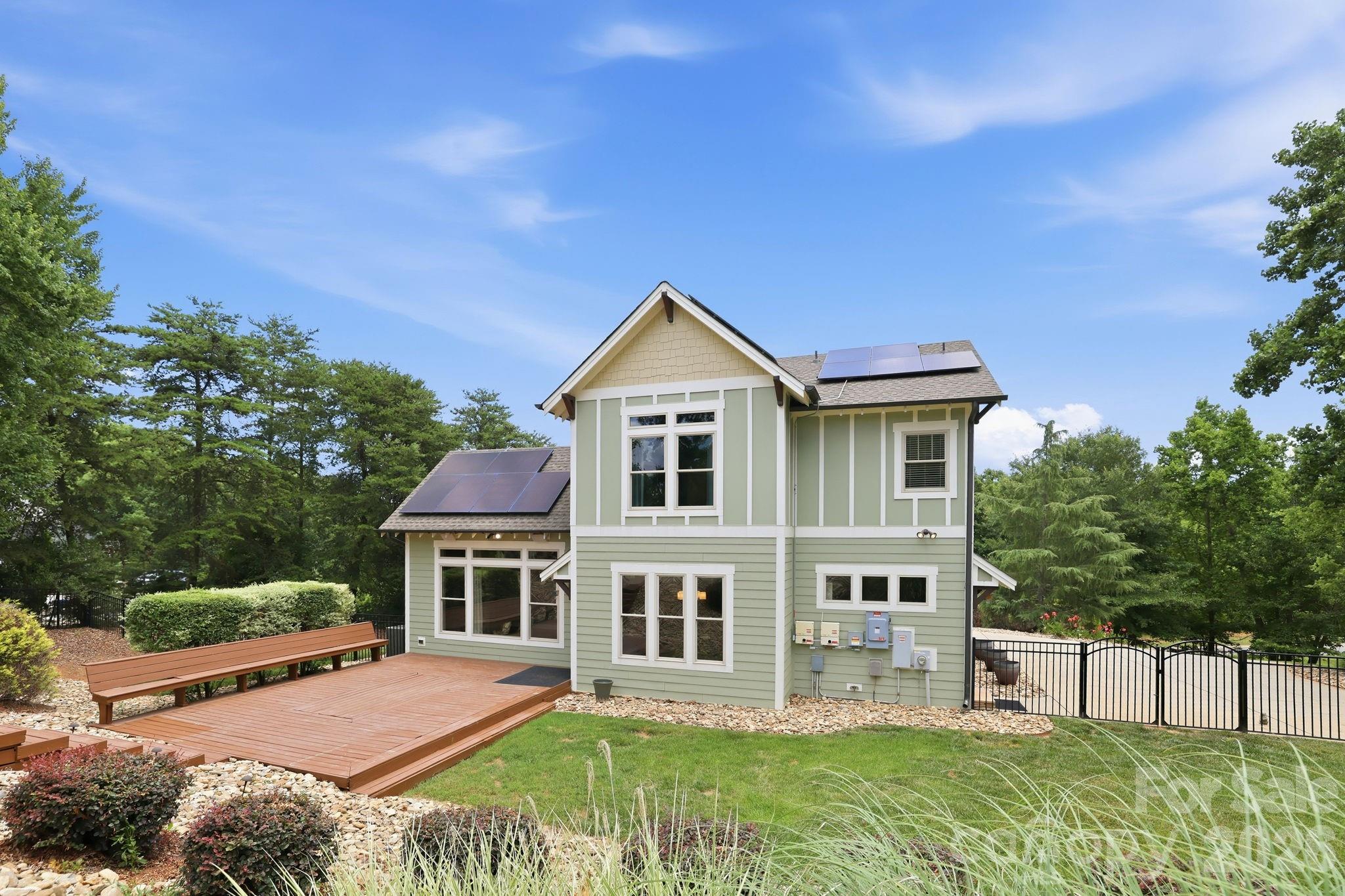 1104 Sawtooth Oak Lane — Belmont