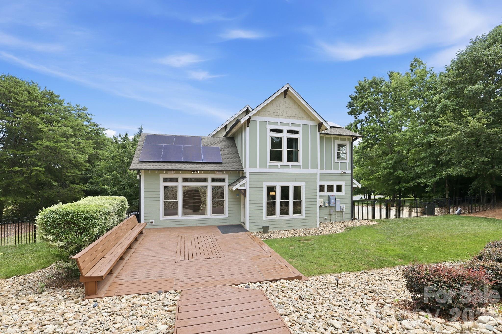 1104 Sawtooth Oak Lane — Belmont