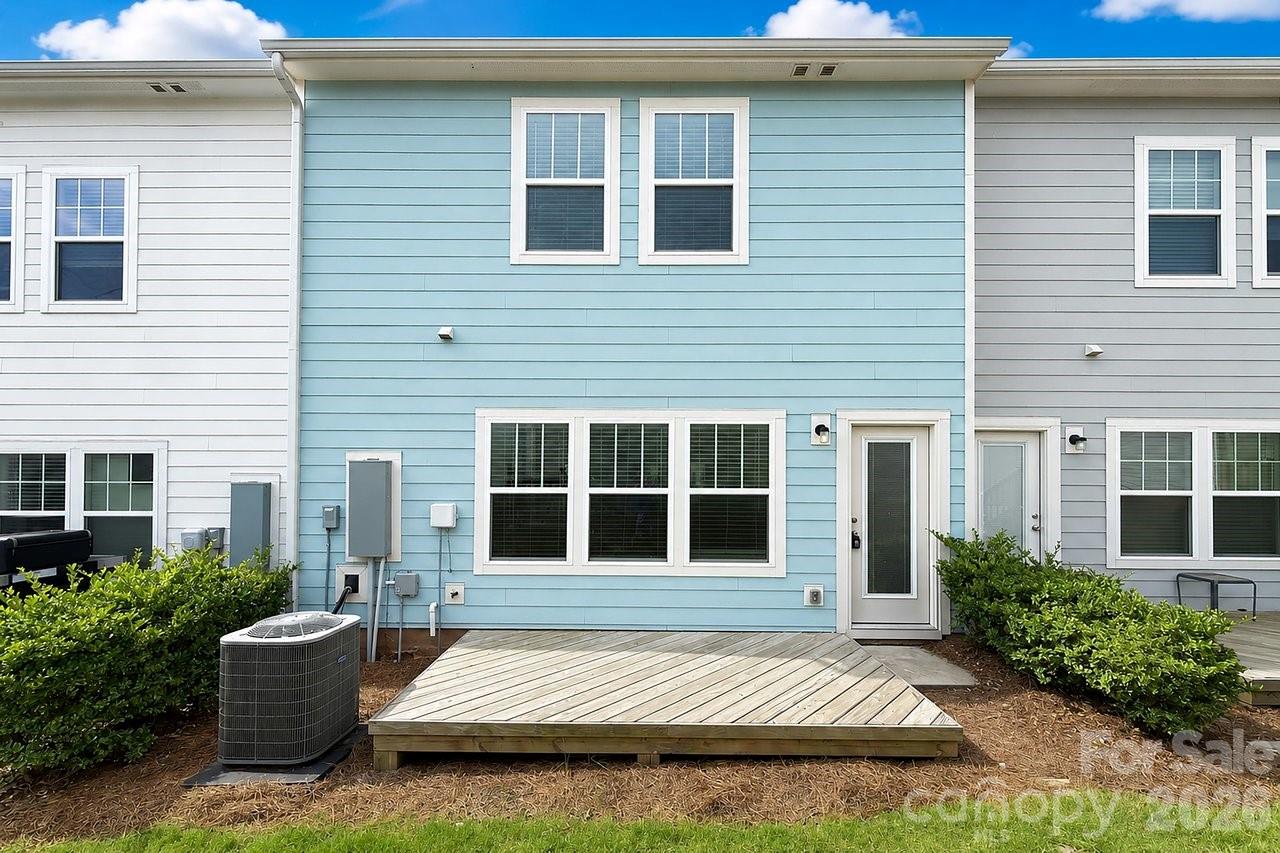 15033 Meacham Farm Drive #53 — Huntersville