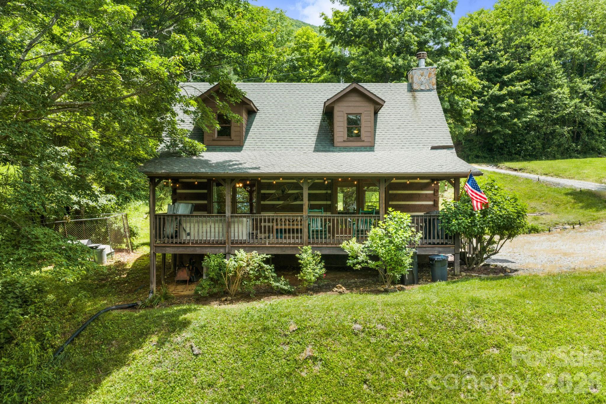 122 Cedar Cove Lane — Zionville