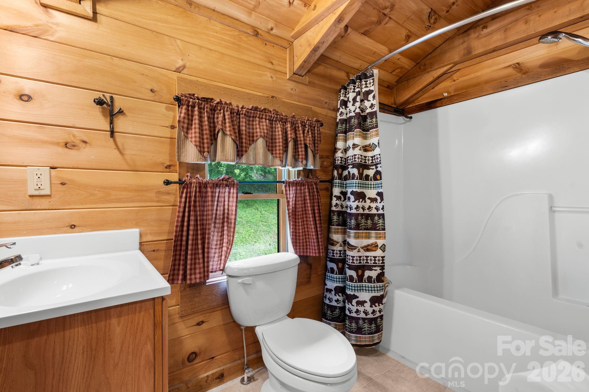 122 Cedar Cove Lane — Zionville