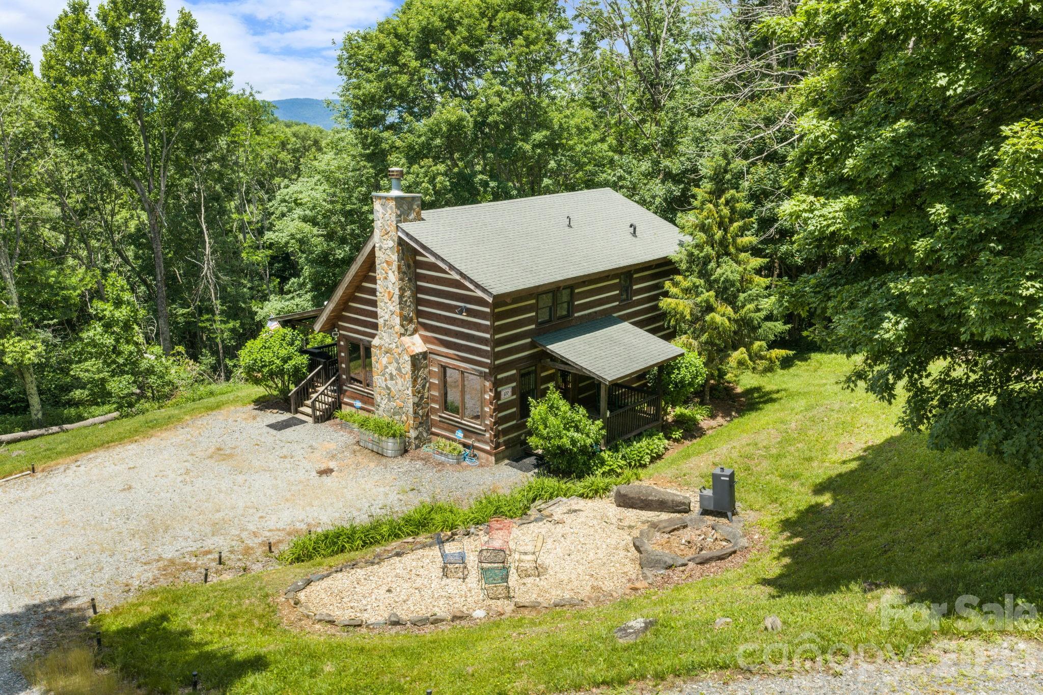 122 Cedar Cove Lane — Zionville