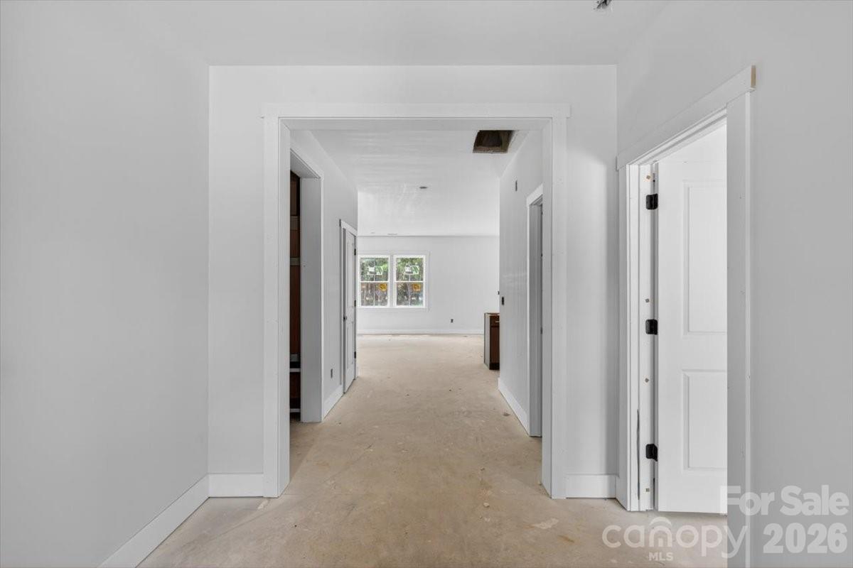 1029 Baylor Grove Road — Monroe