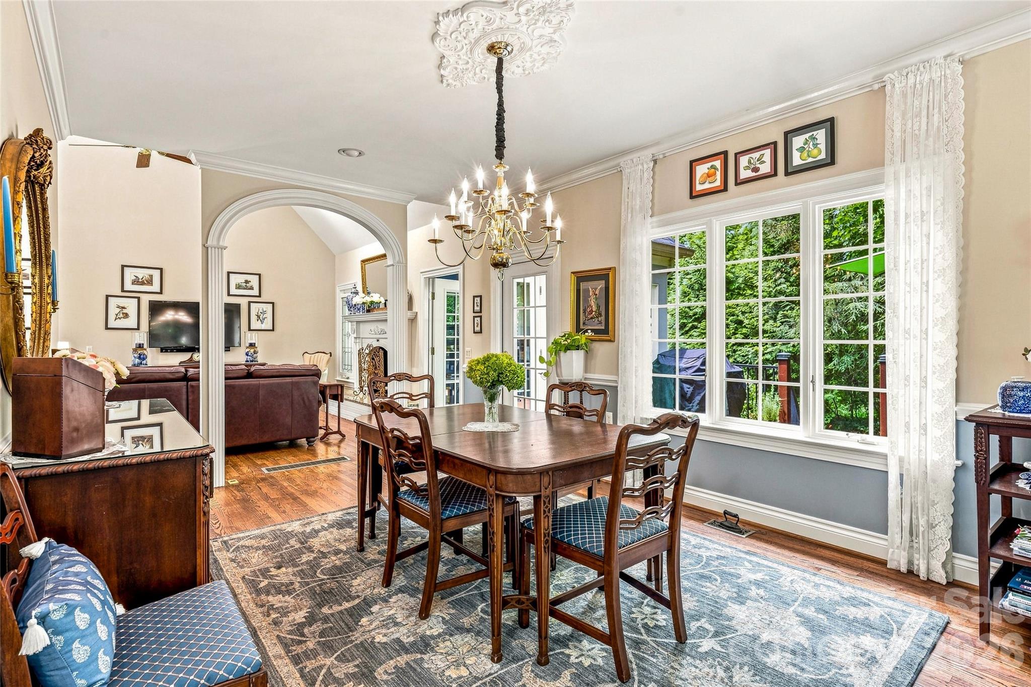 11 Tiverton Lane — Asheville