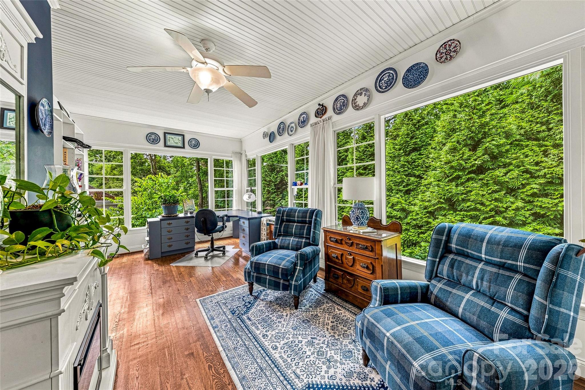 11 Tiverton Lane — Asheville