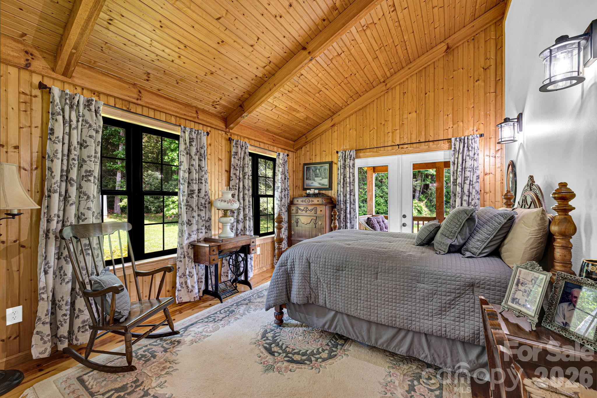 23 Lindsey Loop Road — Fletcher