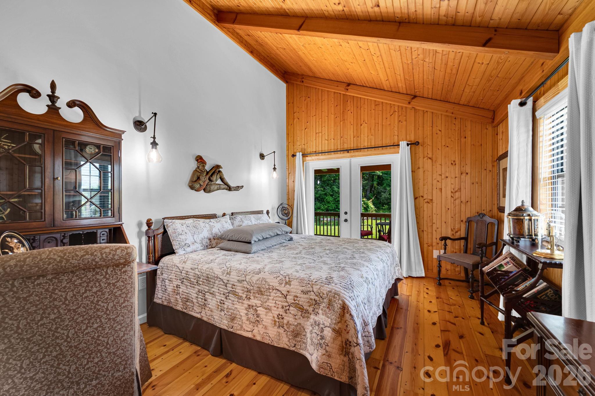 23 Lindsey Loop Road — Fletcher