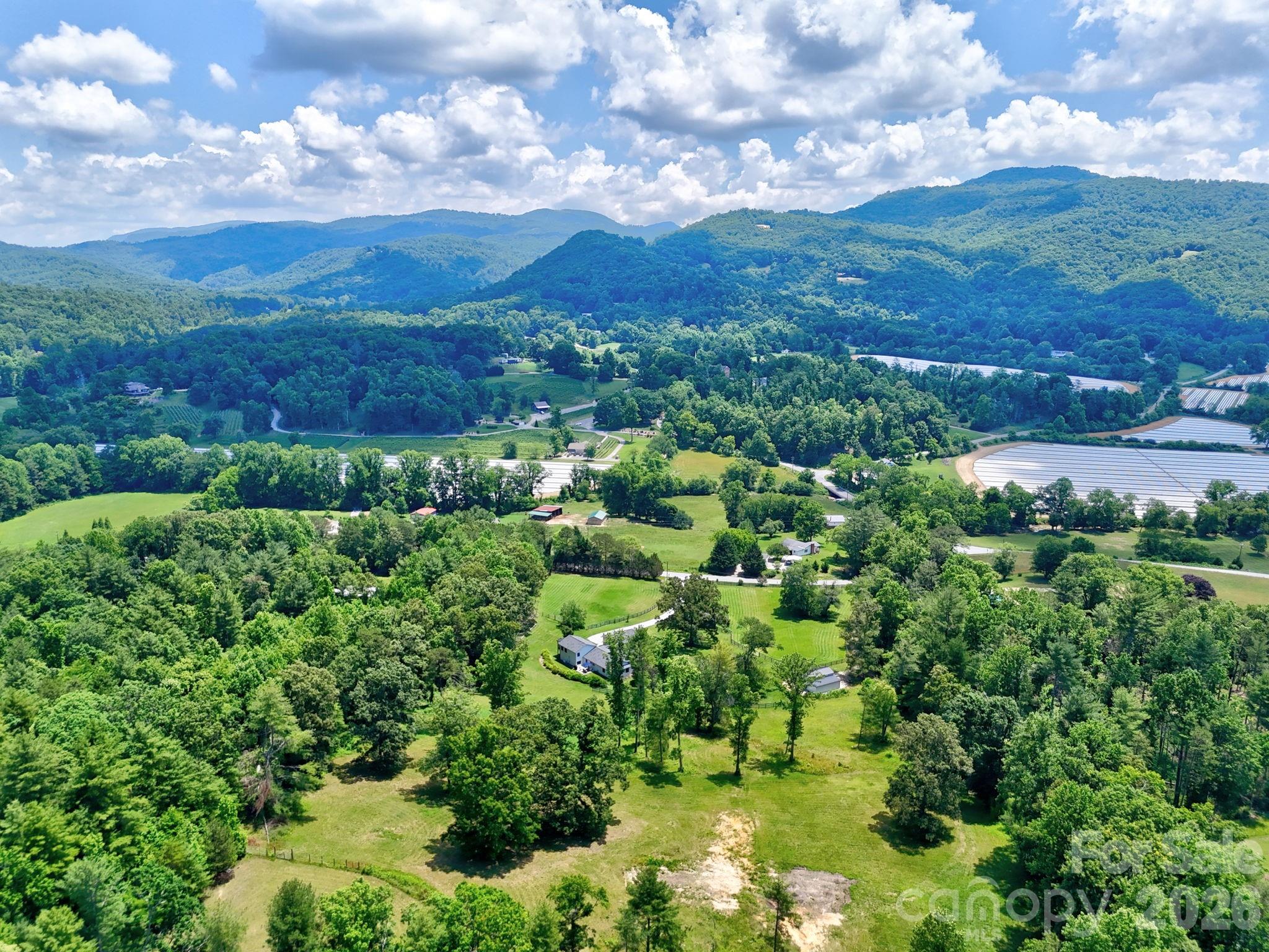 23 Lindsey Loop Road — Fletcher