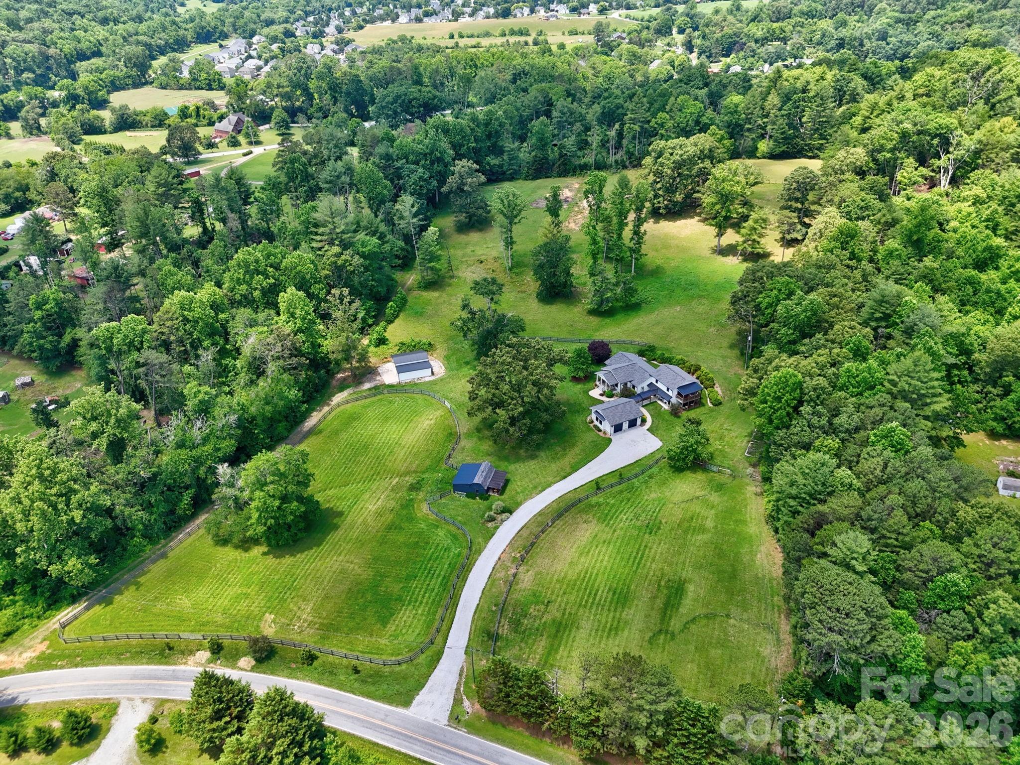 23 Lindsey Loop Road — Fletcher