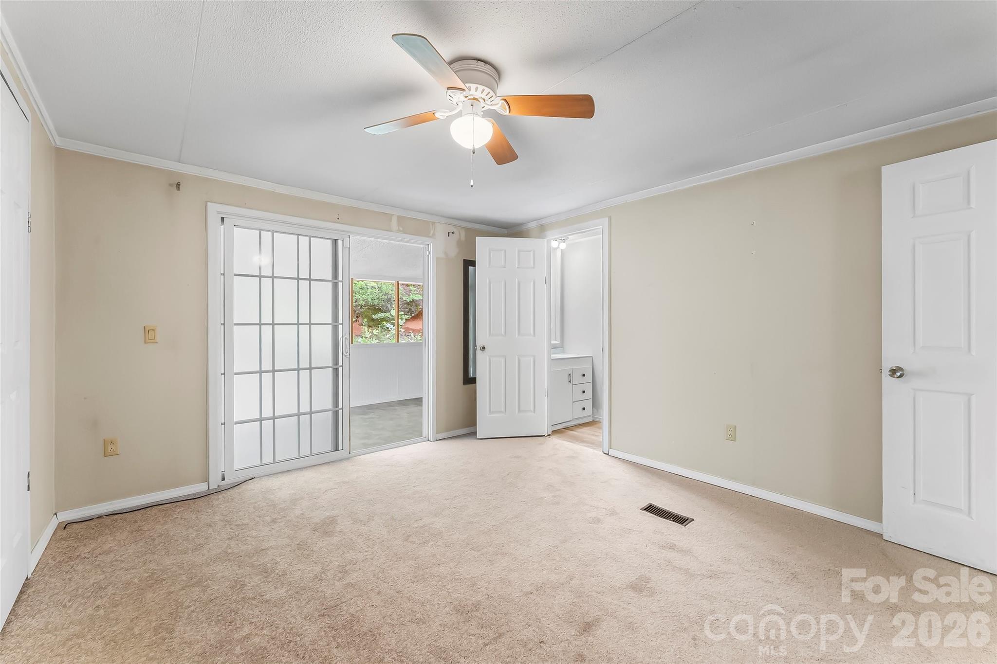 72 Paradise Lane — Old Fort