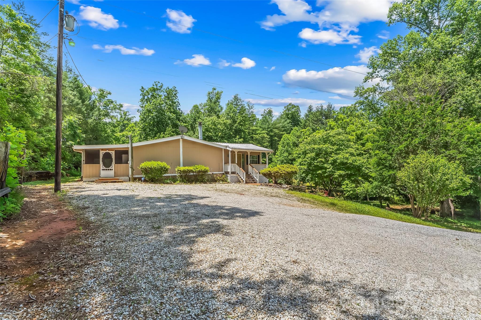 72 Paradise Lane — Old Fort