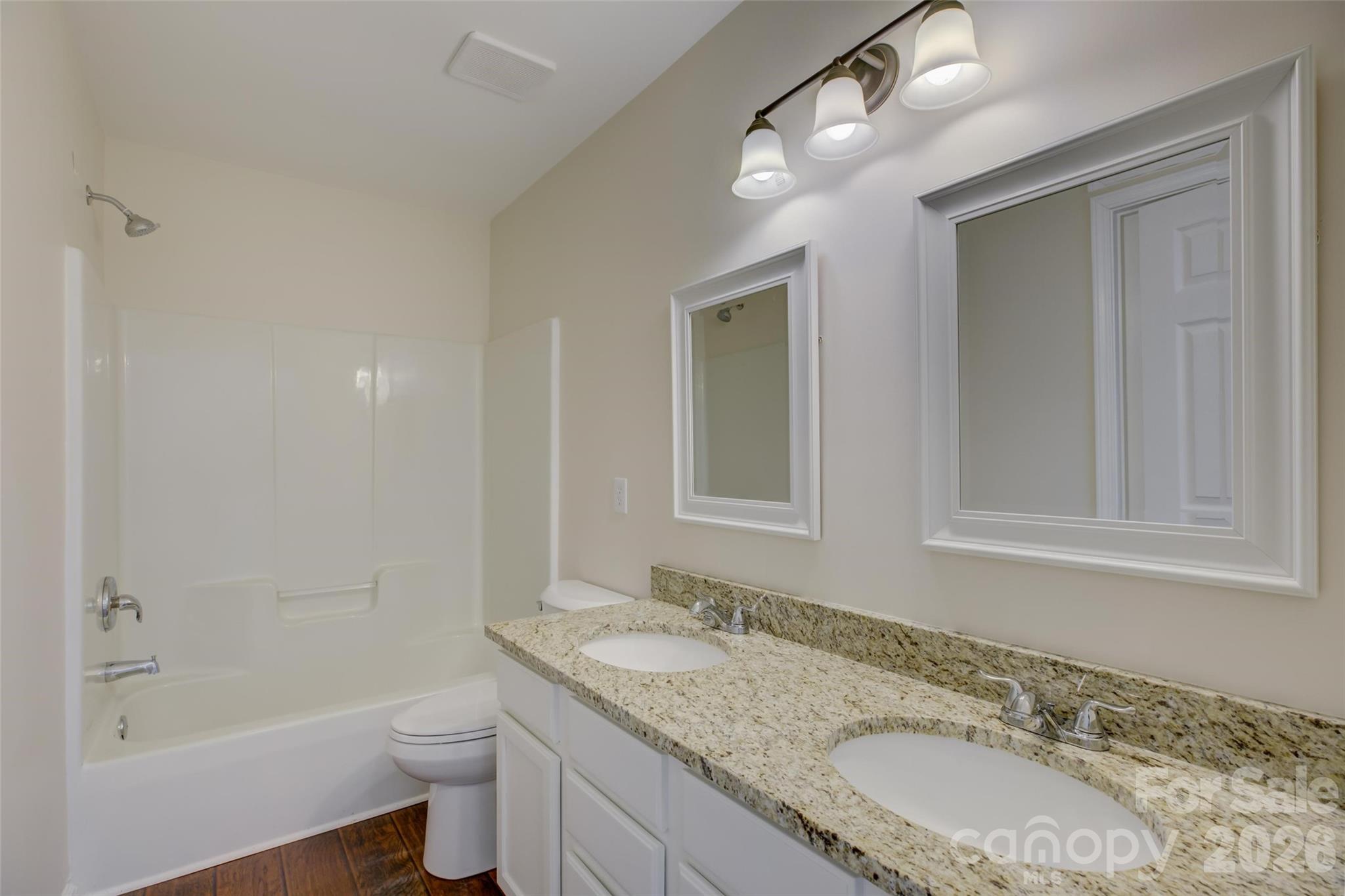 118 Creekside Drive — Fort Mill
