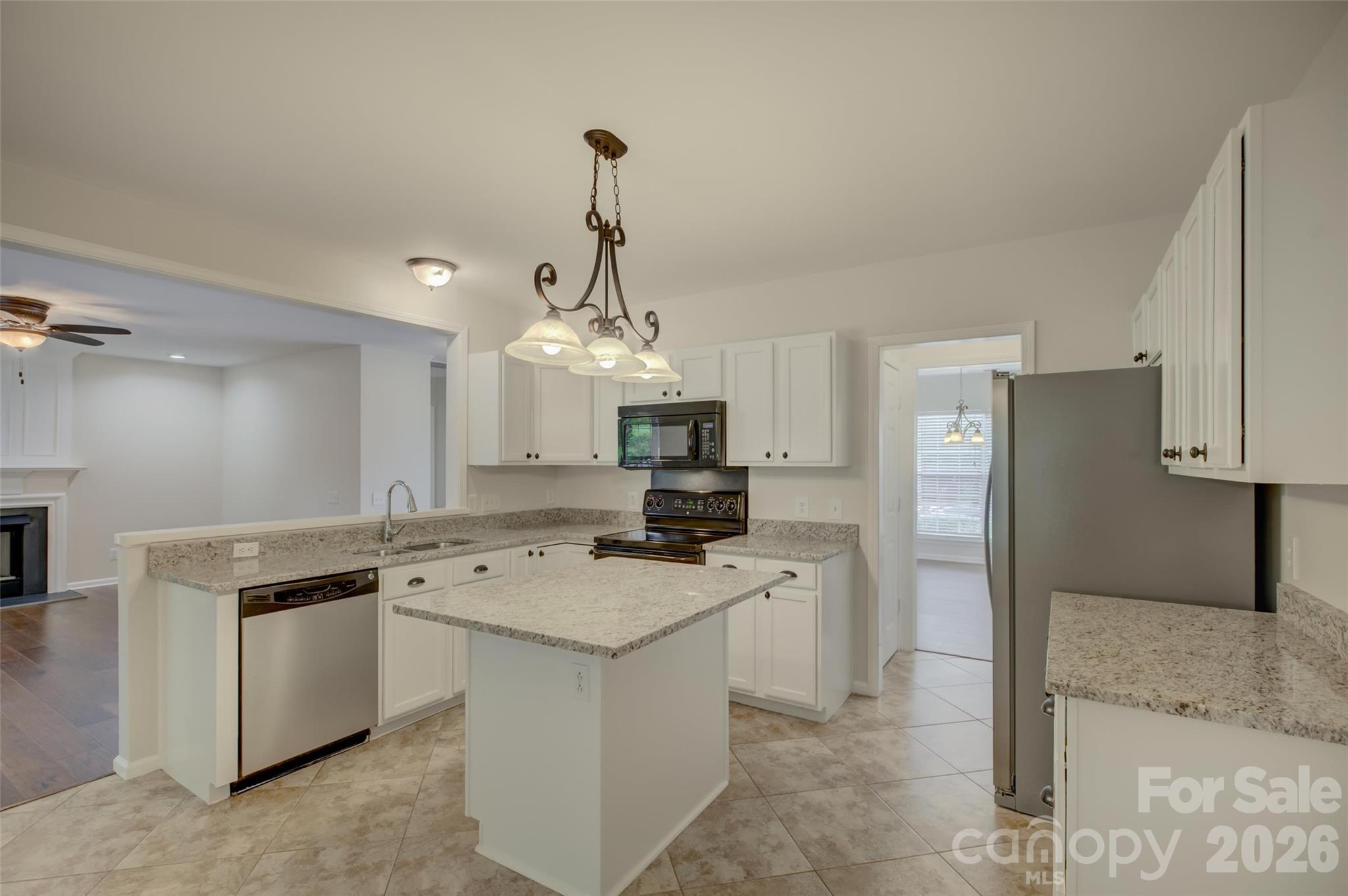 118 Creekside Drive — Fort Mill