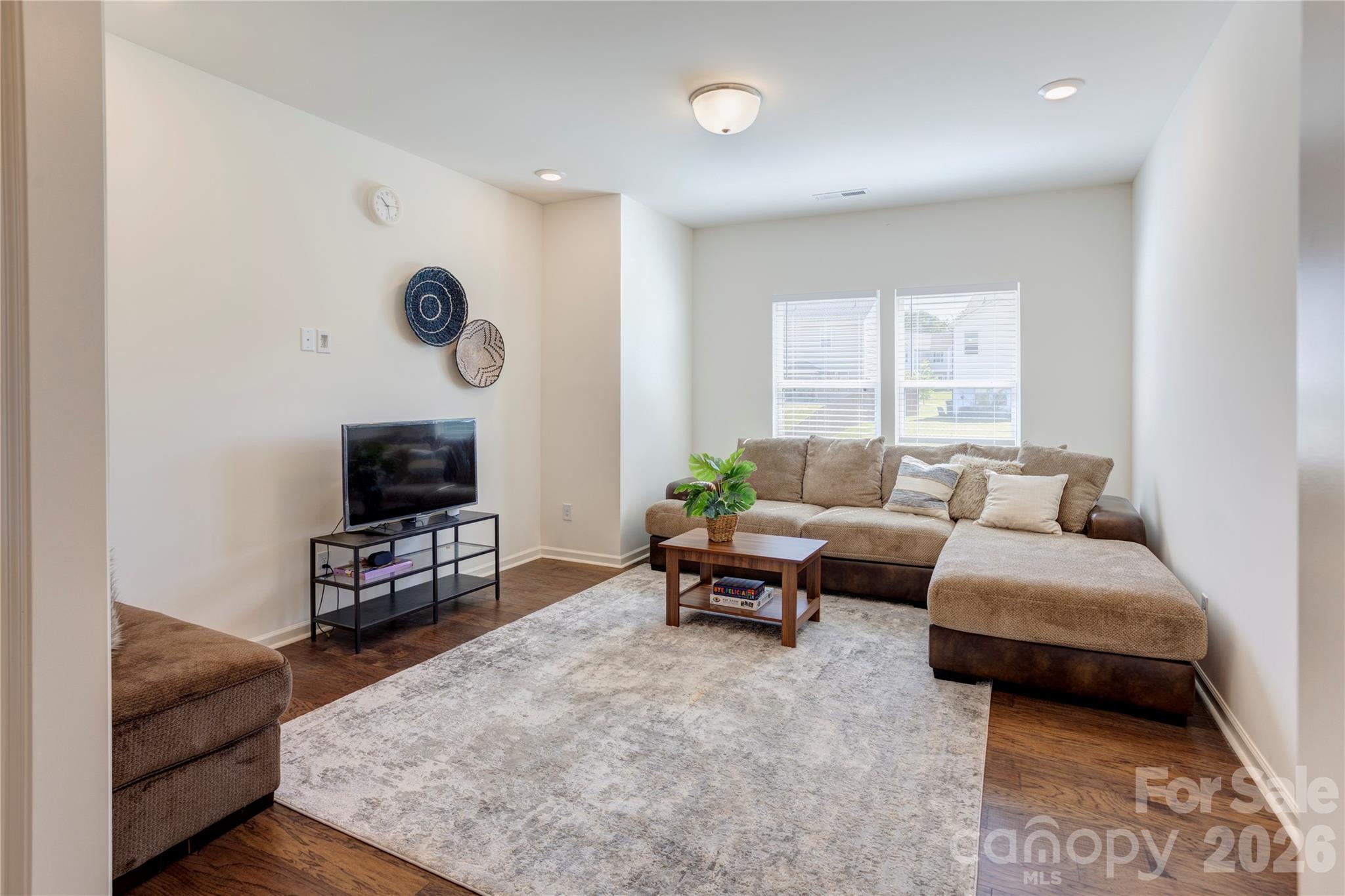 6319 Clarisse Drive SW — Concord