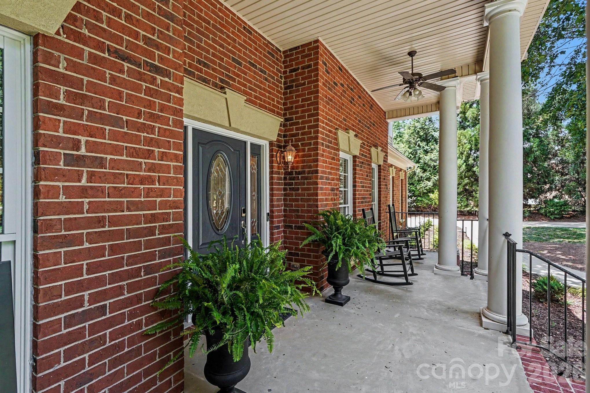 3204 E Lawyers Road — Monroe