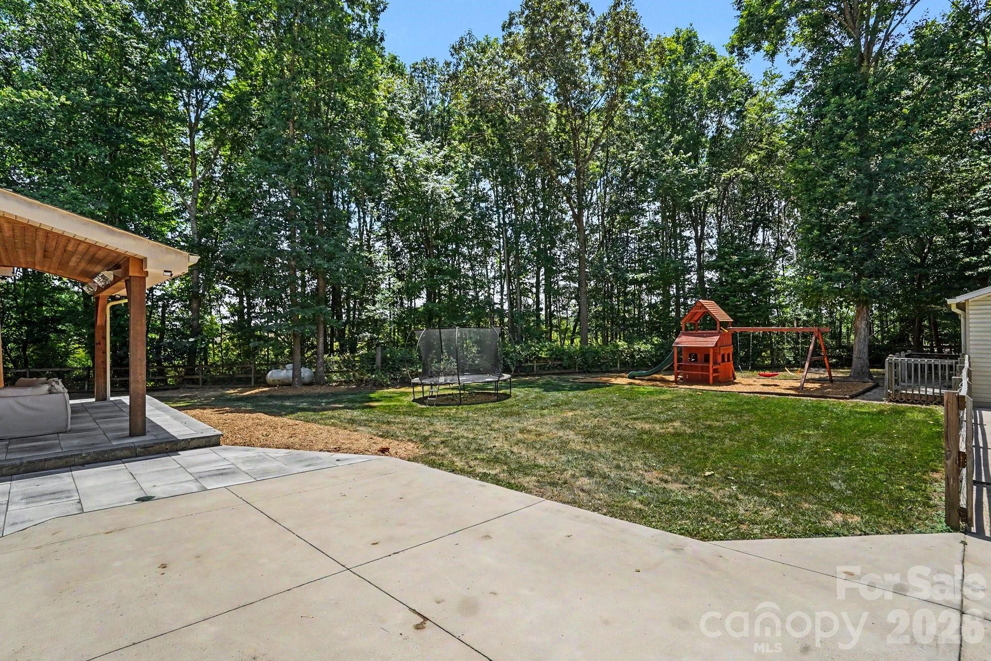 3204 E Lawyers Road — Monroe