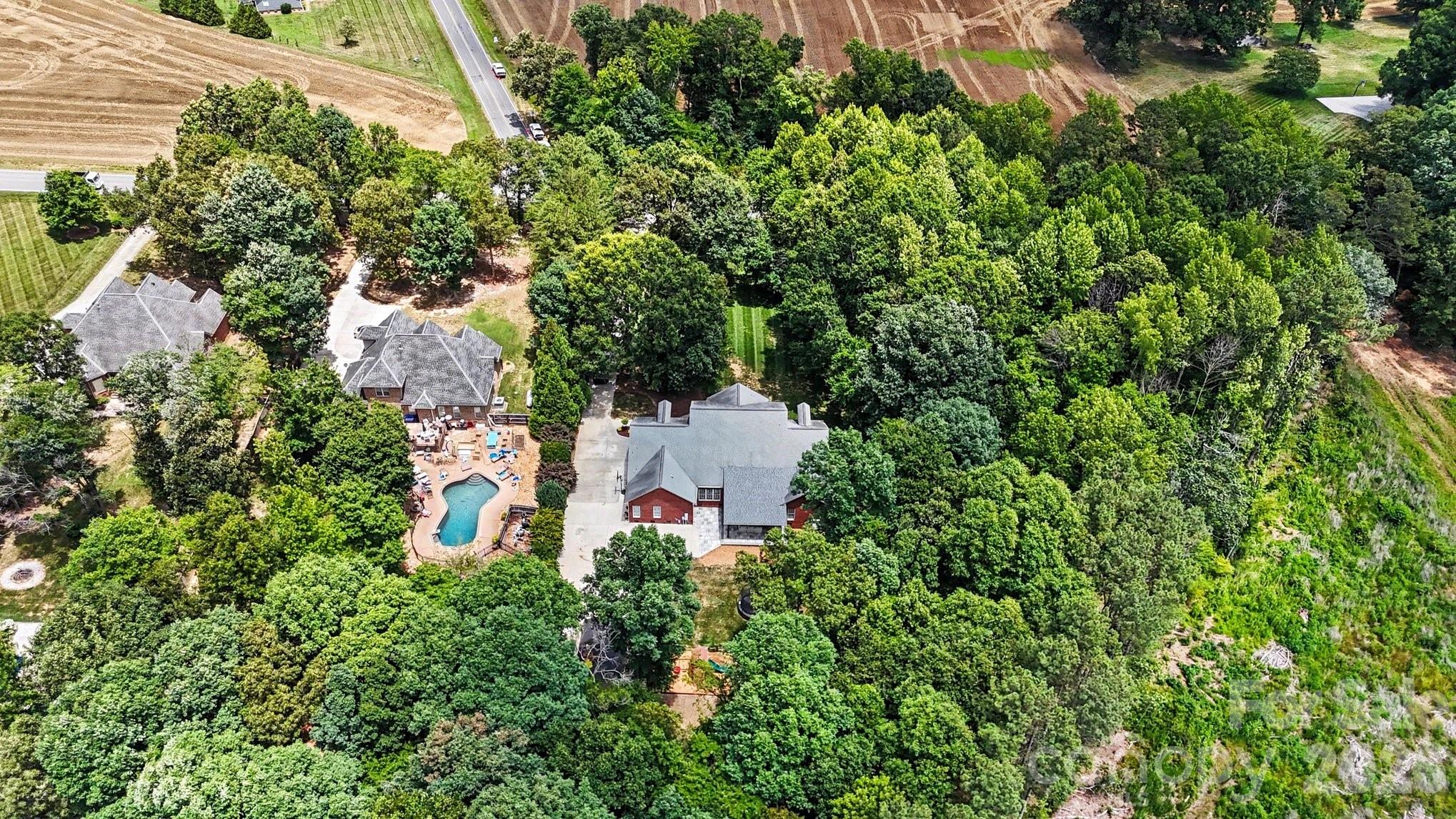 3204 E Lawyers Road — Monroe