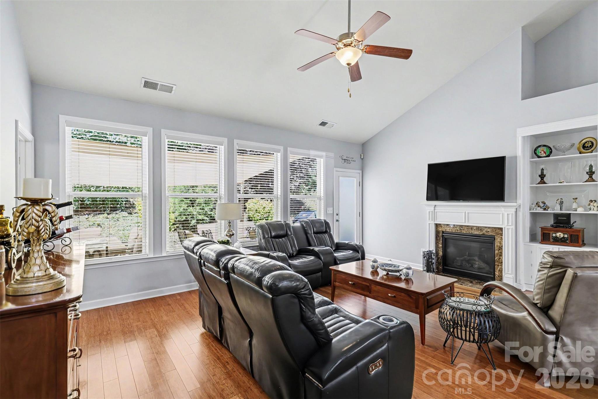 17119 Caldwell Track Drive — Huntersville