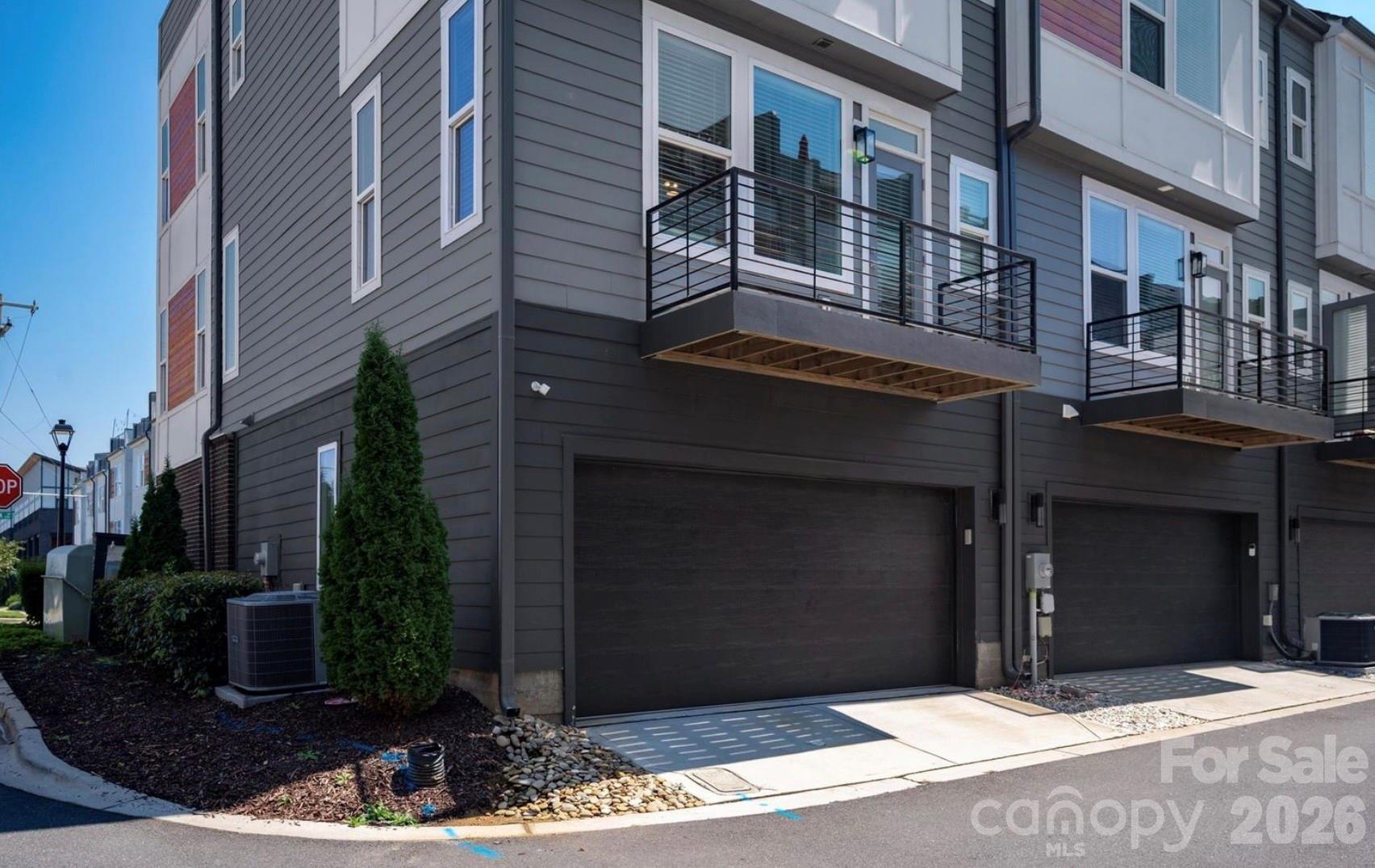 2104 Bryant Park Drive — Charlotte