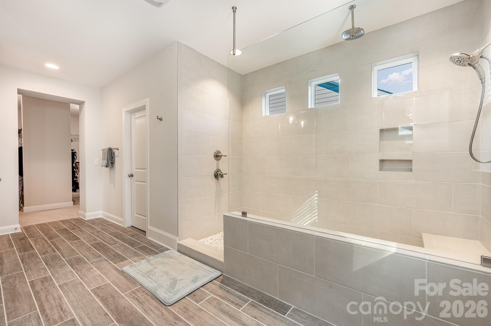 1390 Cedardale Lane — Denver