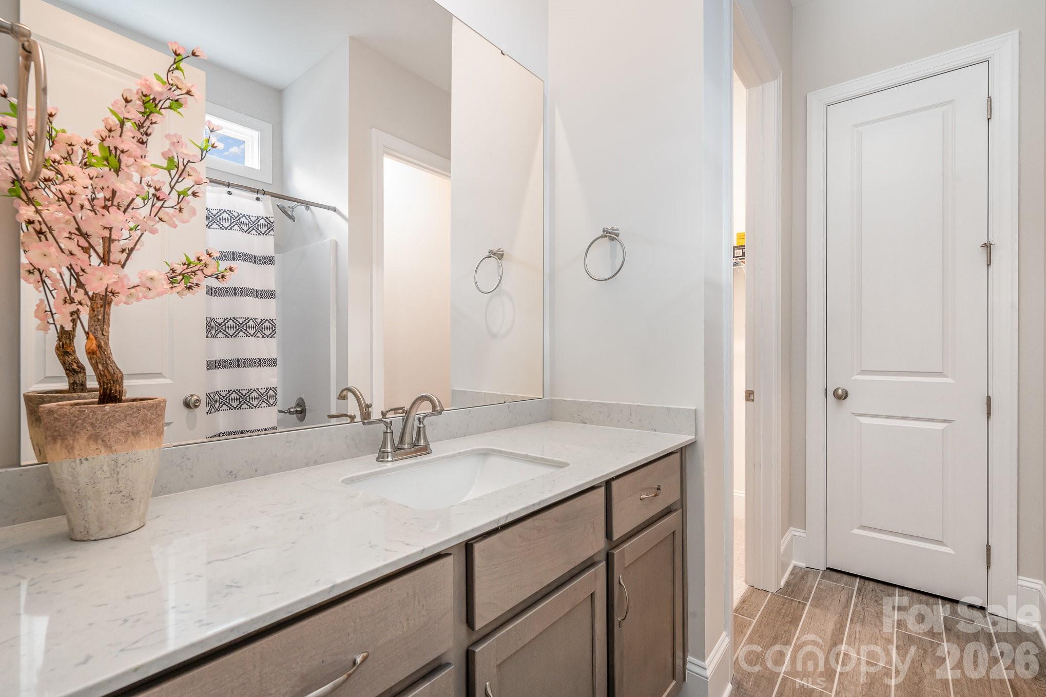 1390 Cedardale Lane — Denver