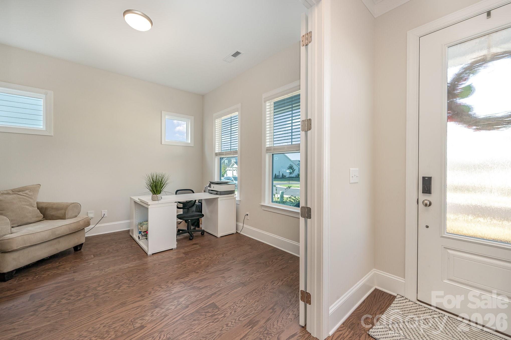 1390 Cedardale Lane — Denver