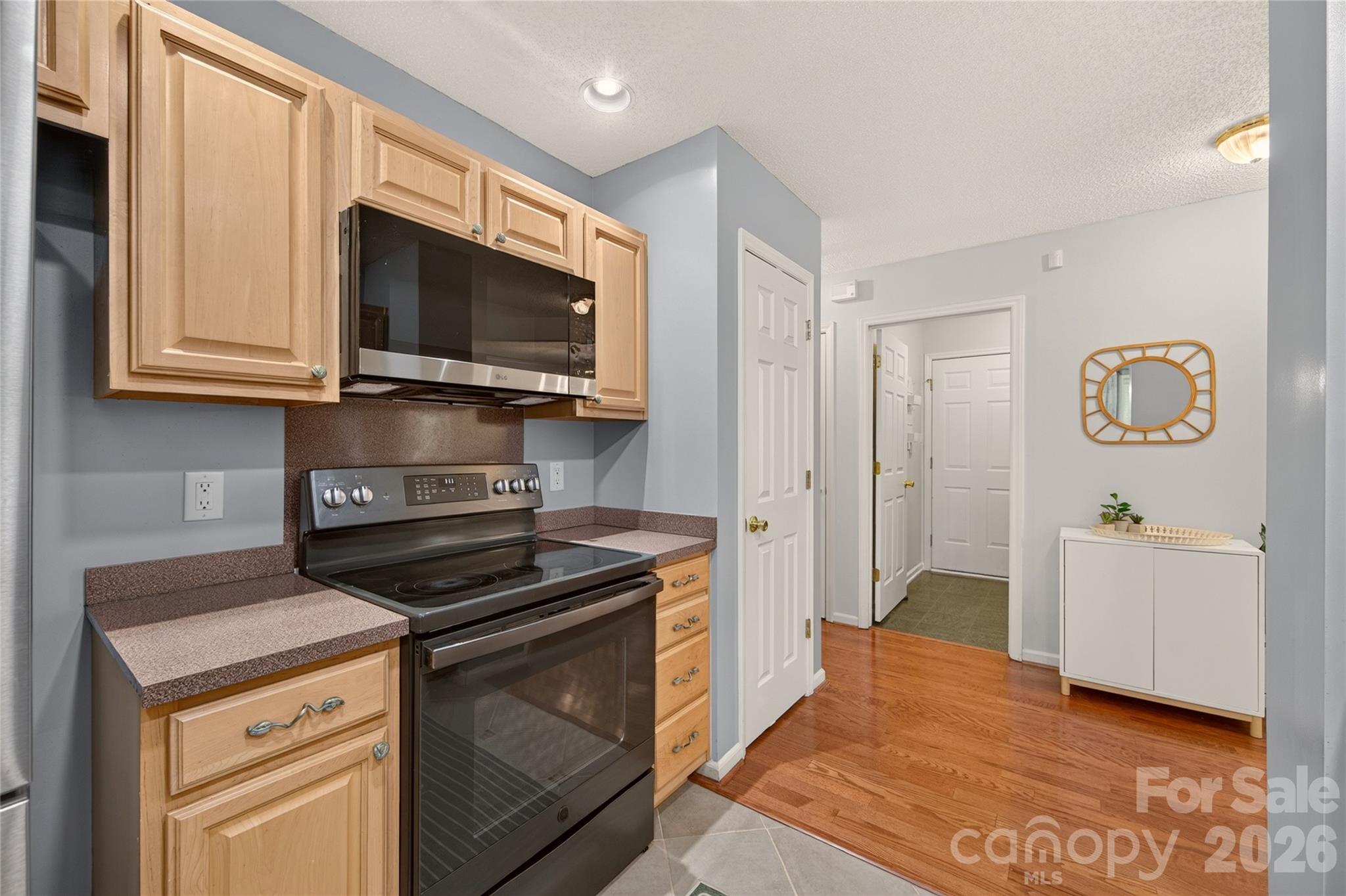 8121 Poplar Grove Circle — Waxhaw