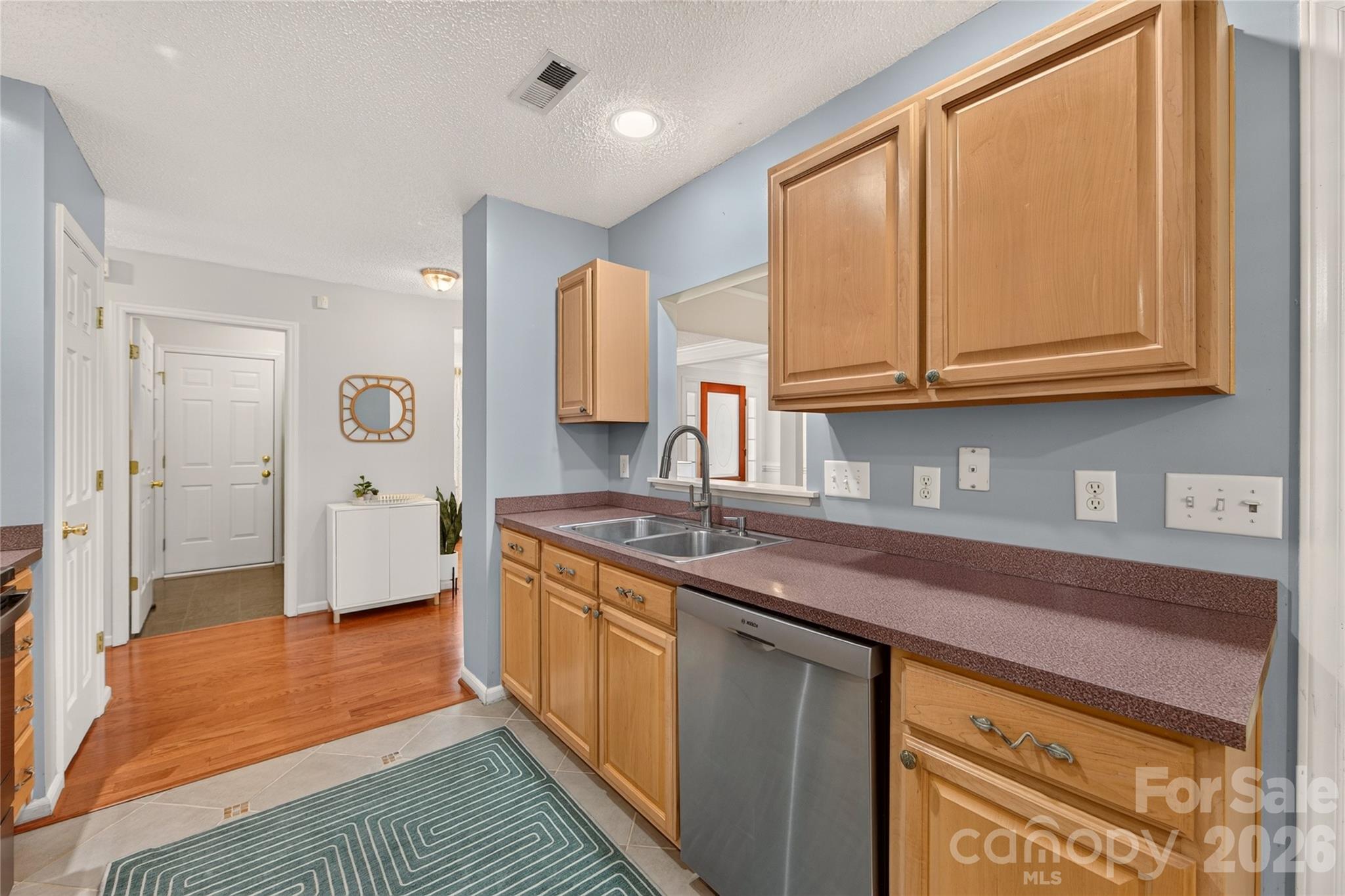 8121 Poplar Grove Circle — Waxhaw