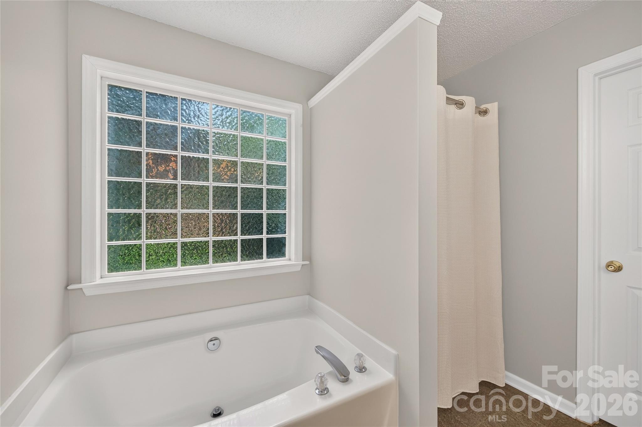 8121 Poplar Grove Circle — Waxhaw