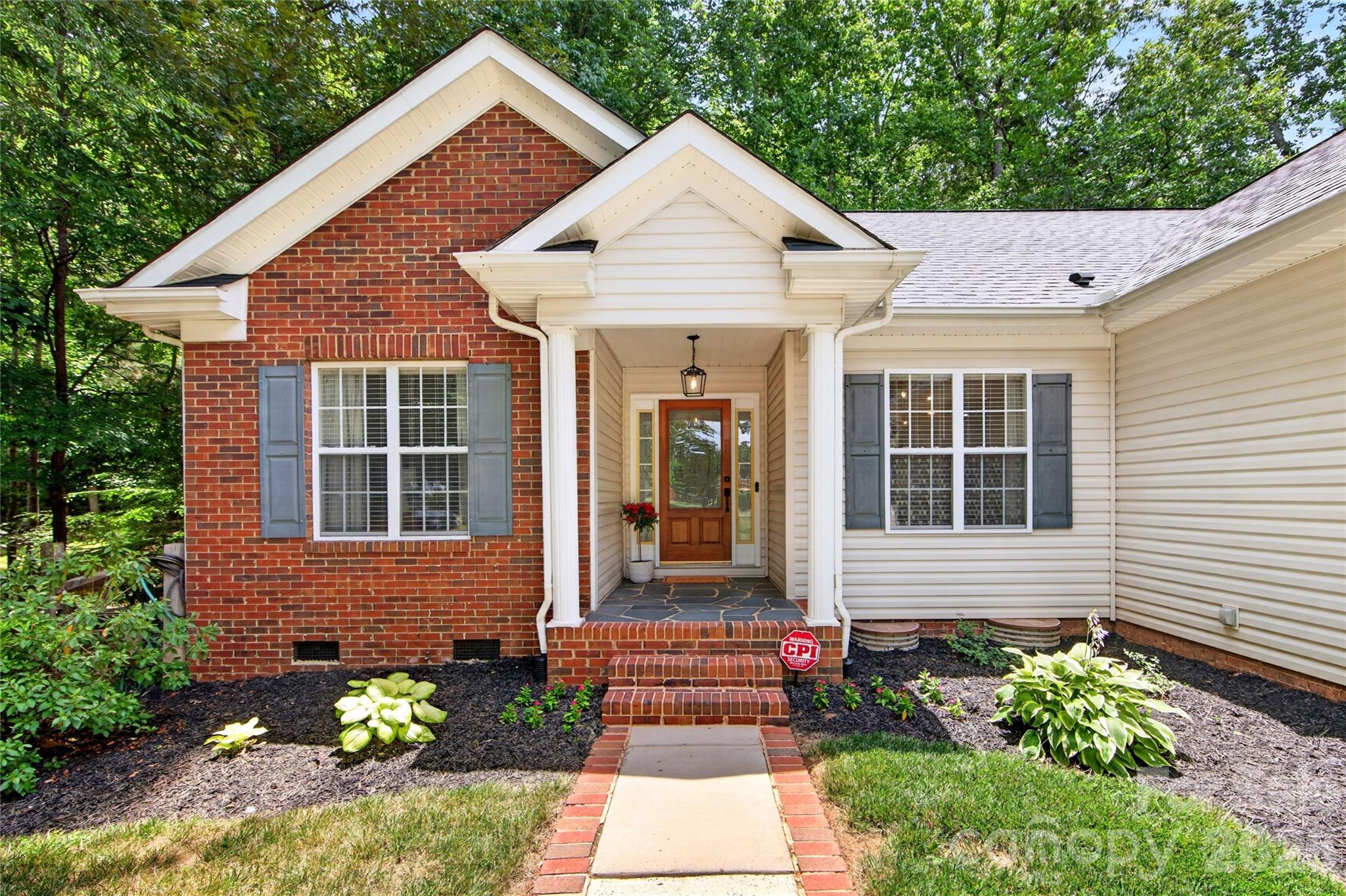 8121 Poplar Grove Circle — Waxhaw