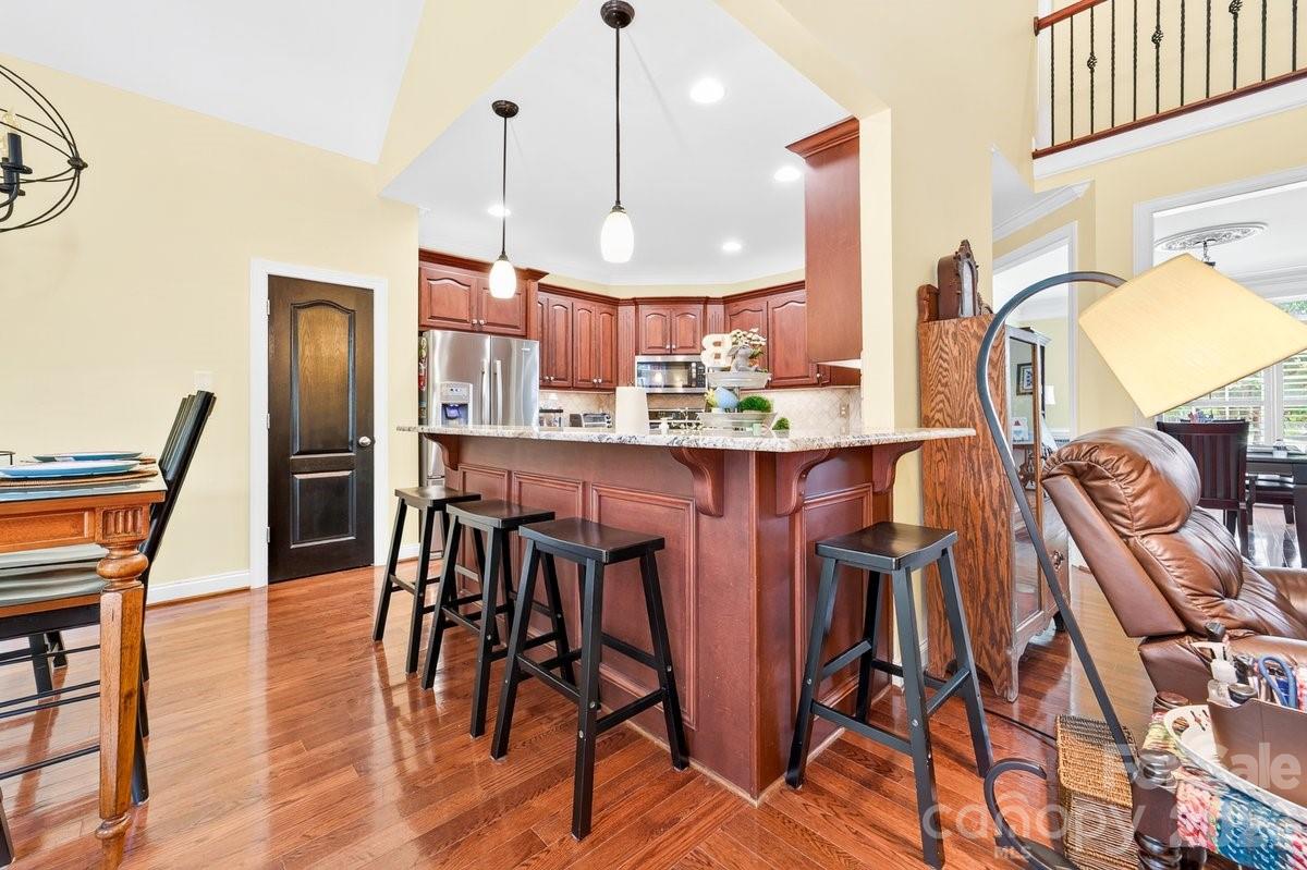 5633 Old Town Lane — Gastonia