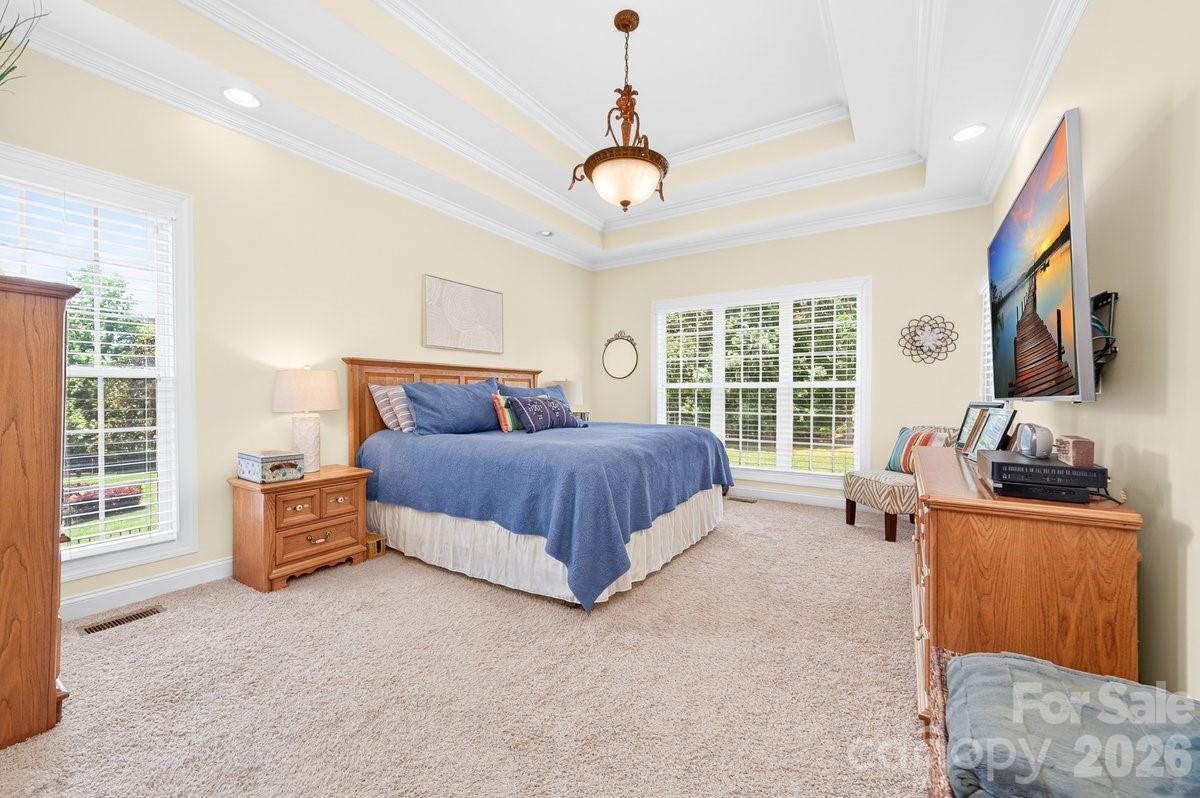 5633 Old Town Lane — Gastonia