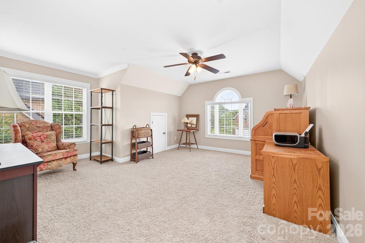 5633 Old Town Lane — Gastonia