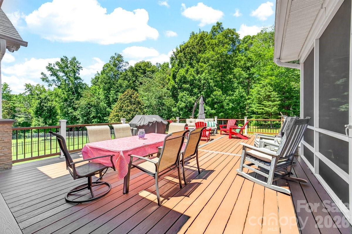 5633 Old Town Lane — Gastonia