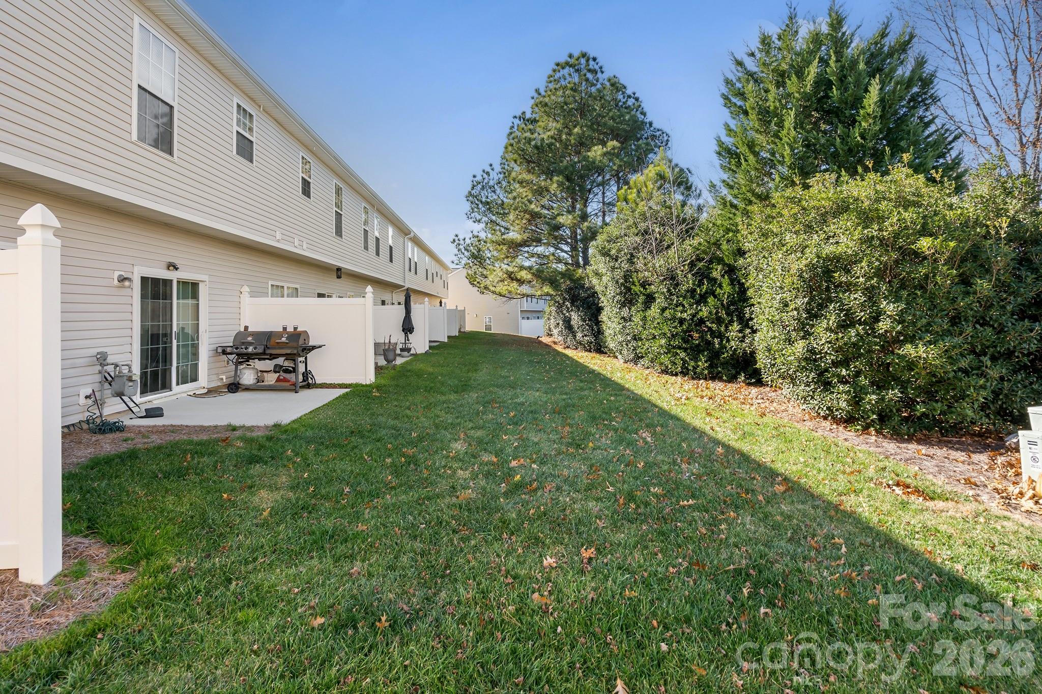 2737 Mill Valley Court — Matthews