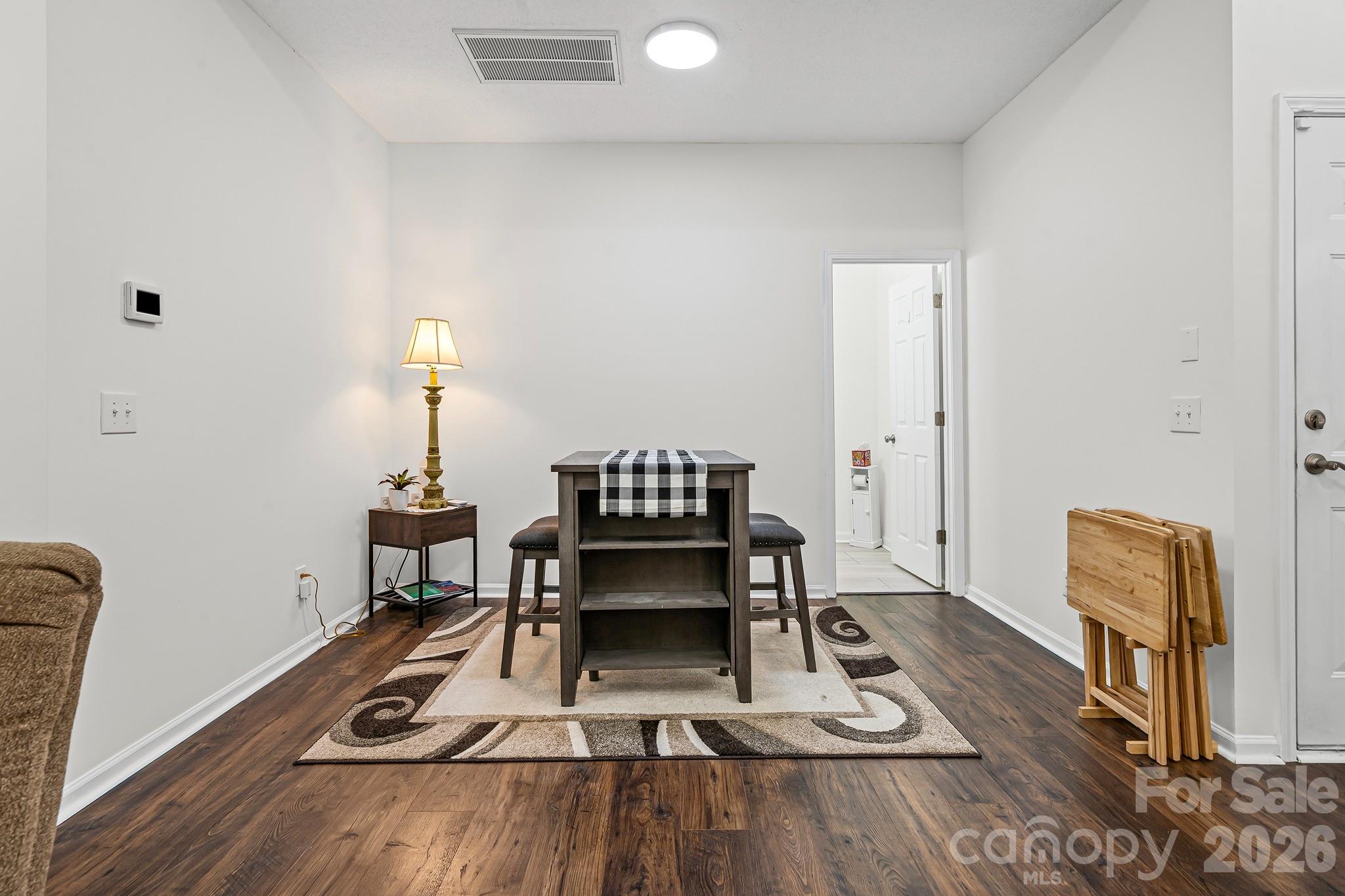 2737 Mill Valley Court — Matthews