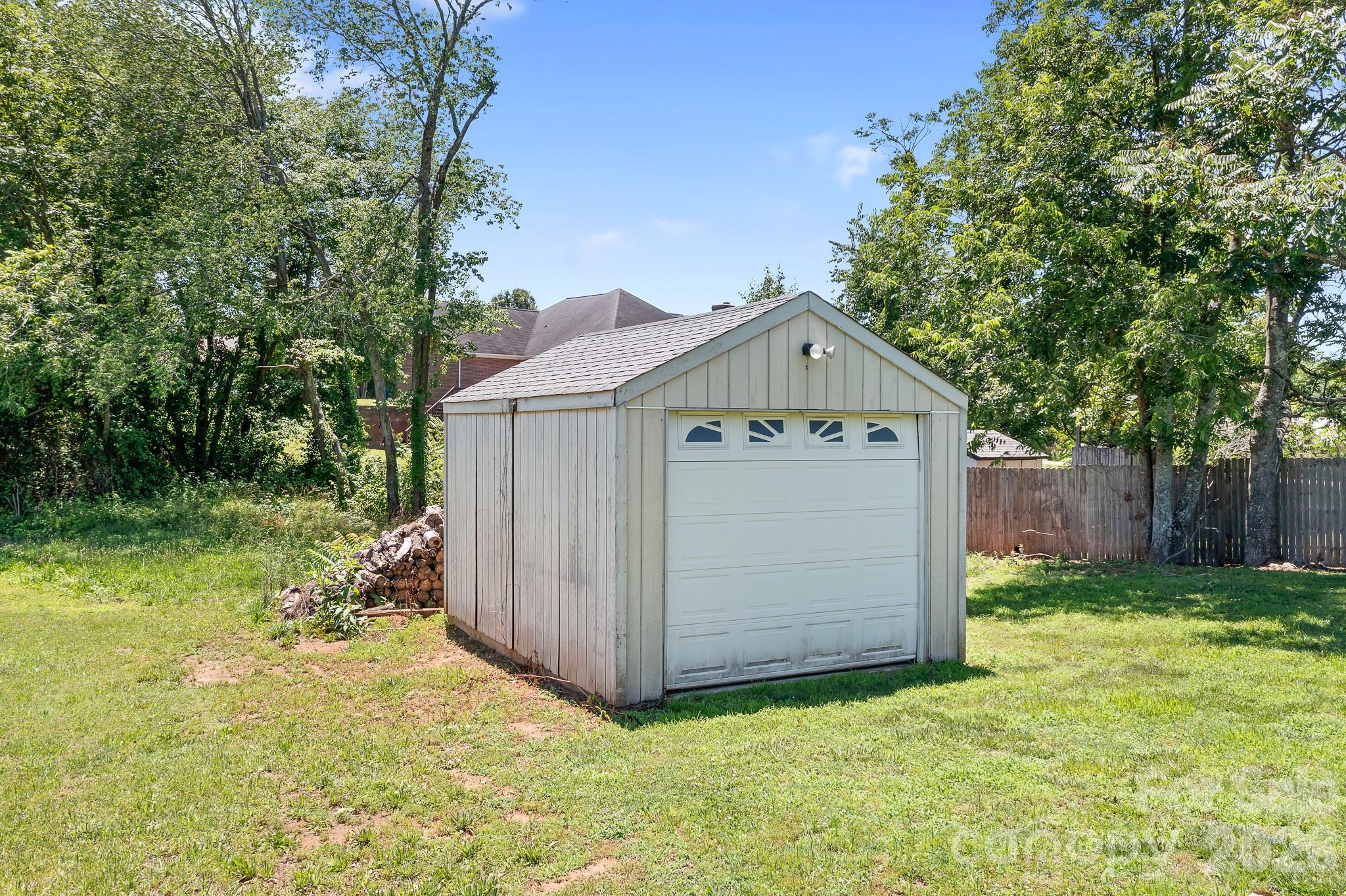 1000 Bethel Church Road — Lincolnton